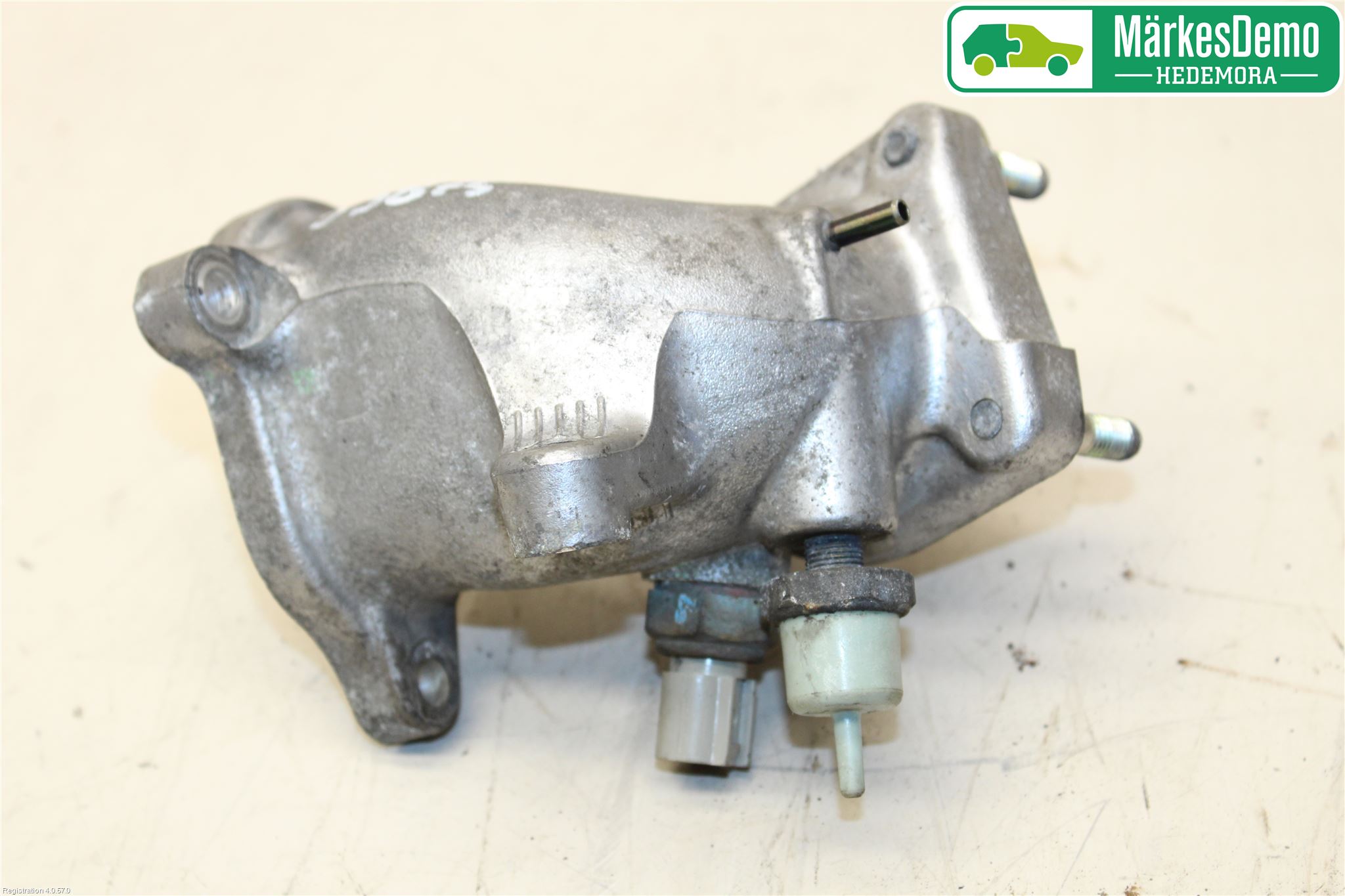 Toyota AVENSIS 03-06 Grenrör Insug