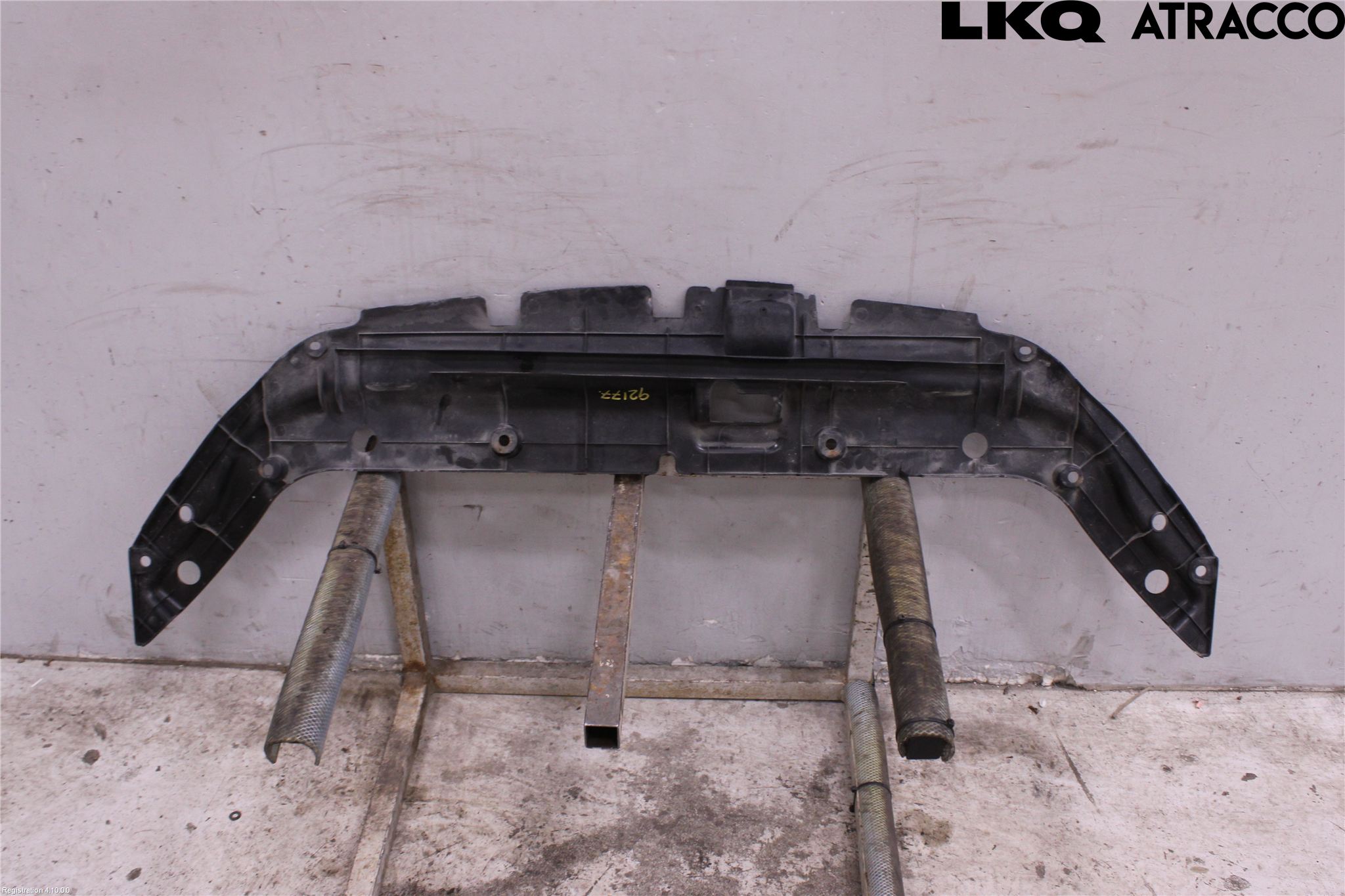 Toyota RAV 4 06-12 Täckplast Front