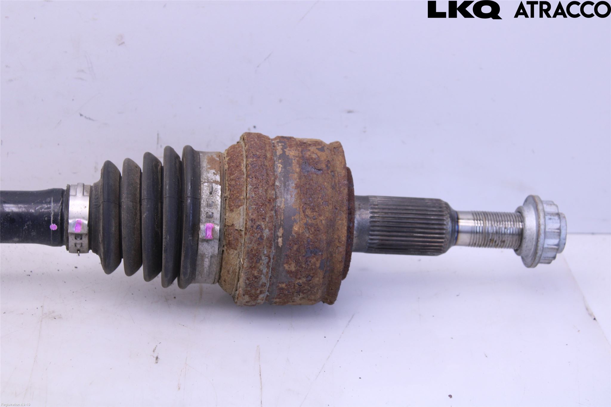 Volkswagen VW TRANSP/CARAVELLE (T6) 16-22 Drivaxel Bak Höger
