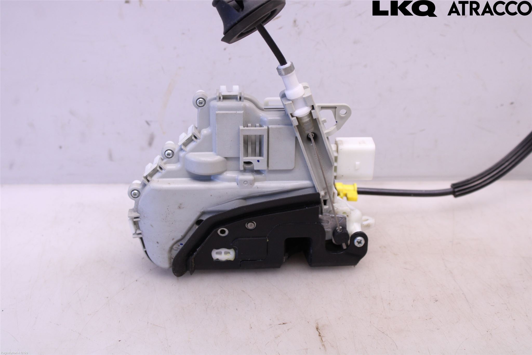 Audi A6 ALLROAD 12-18 Låskista-Dörrlås