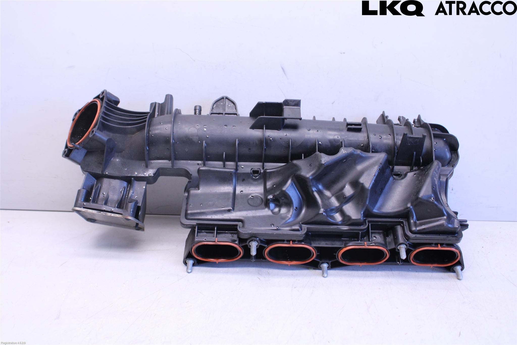 Mercedes-Benz MB C-KLASS (W204) 07-15 Grenrör Insug