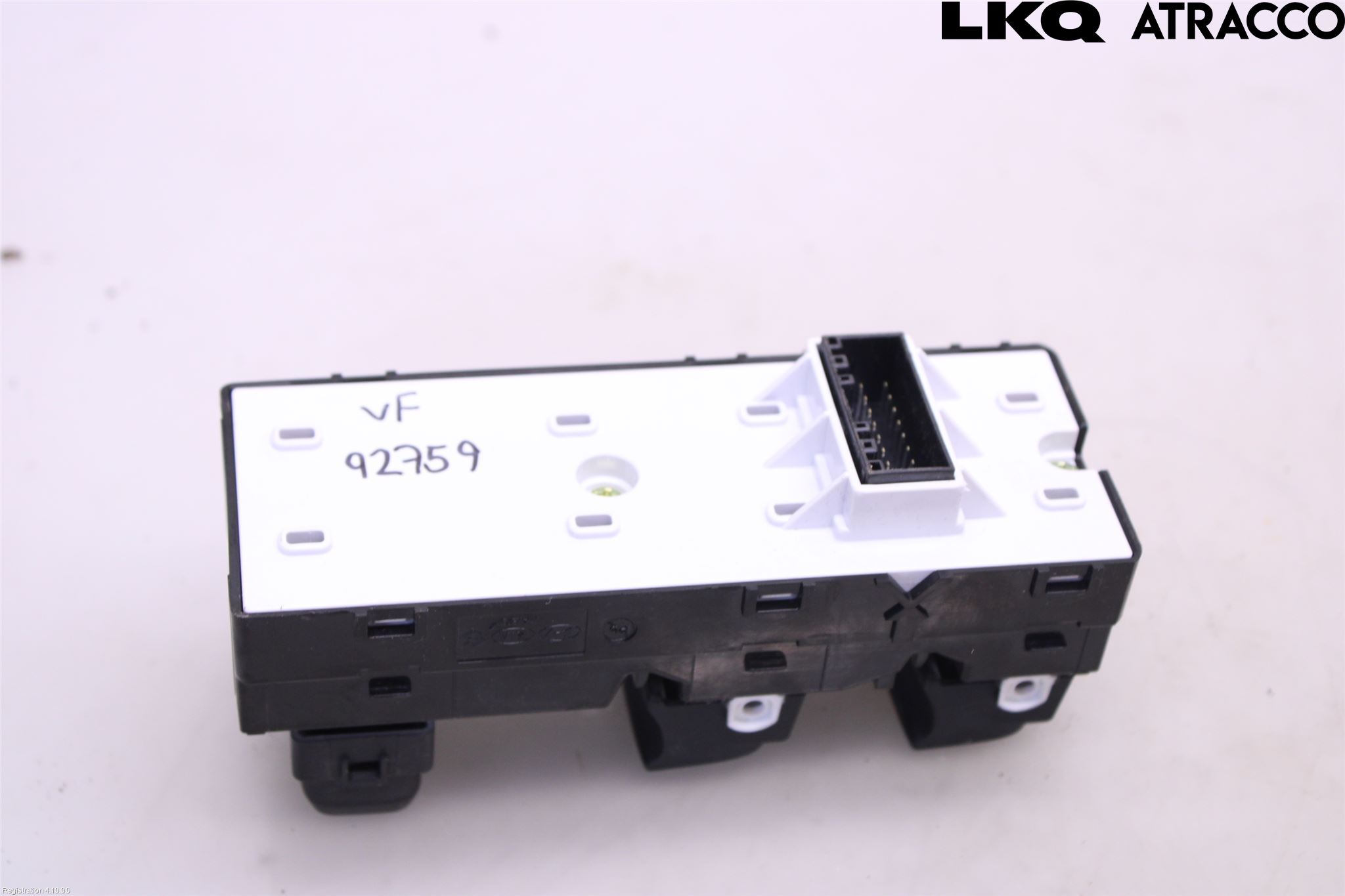 Kia STONIC 18->> Strömställare Elhiss