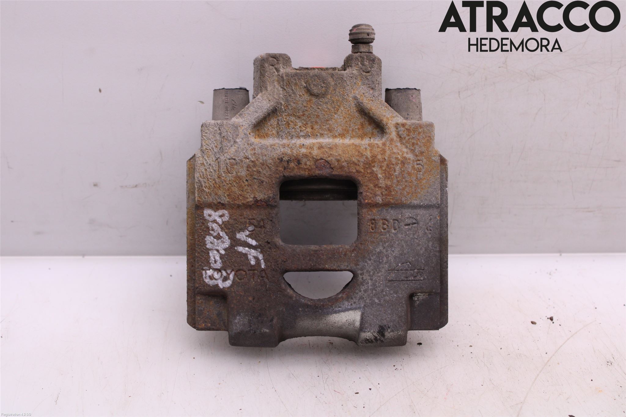 Toyota YARIS XP130 15-20 Bromsok Fram Vänster