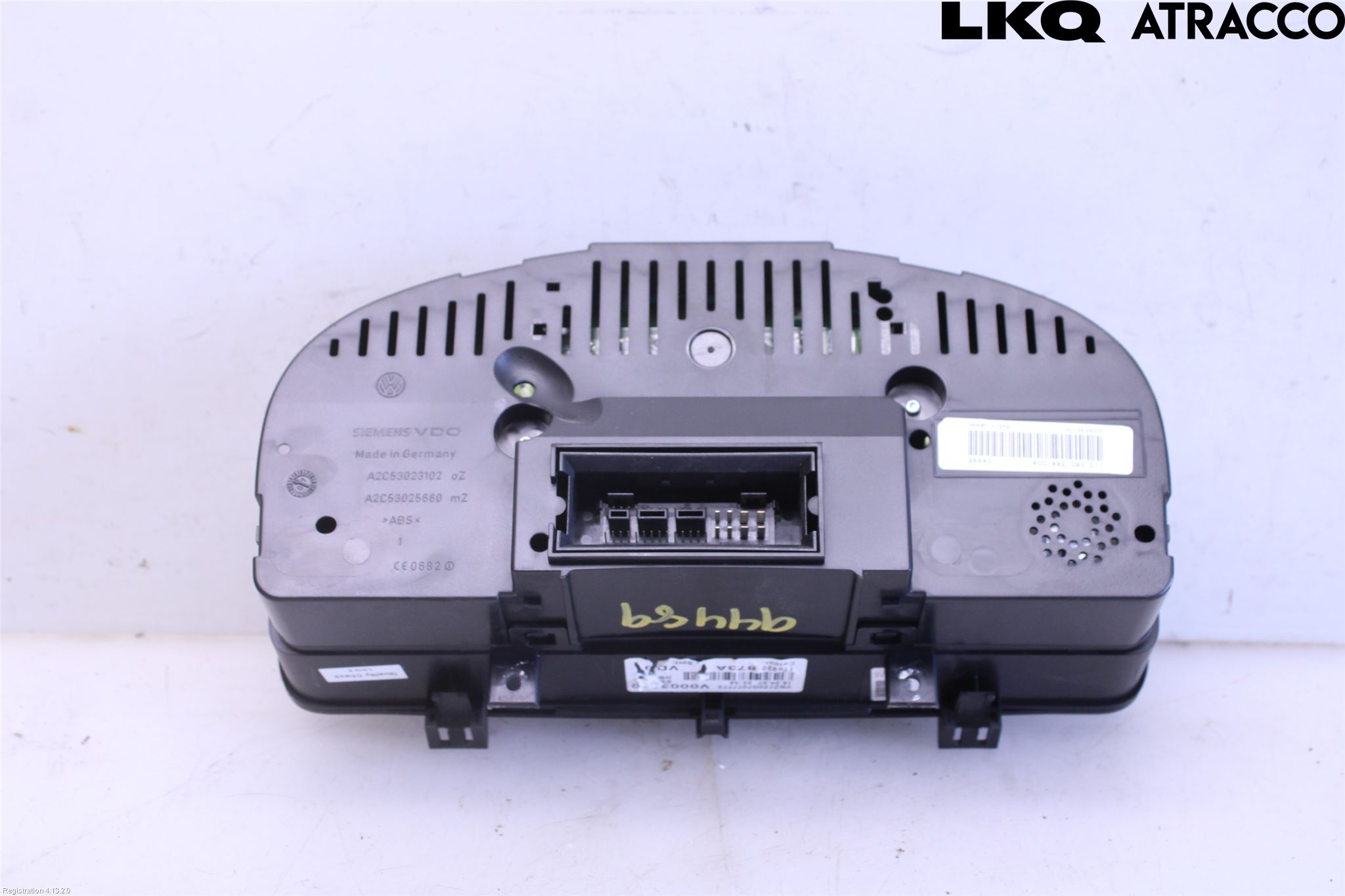Volkswagen VW CADDY      04-10 Instrument Komb