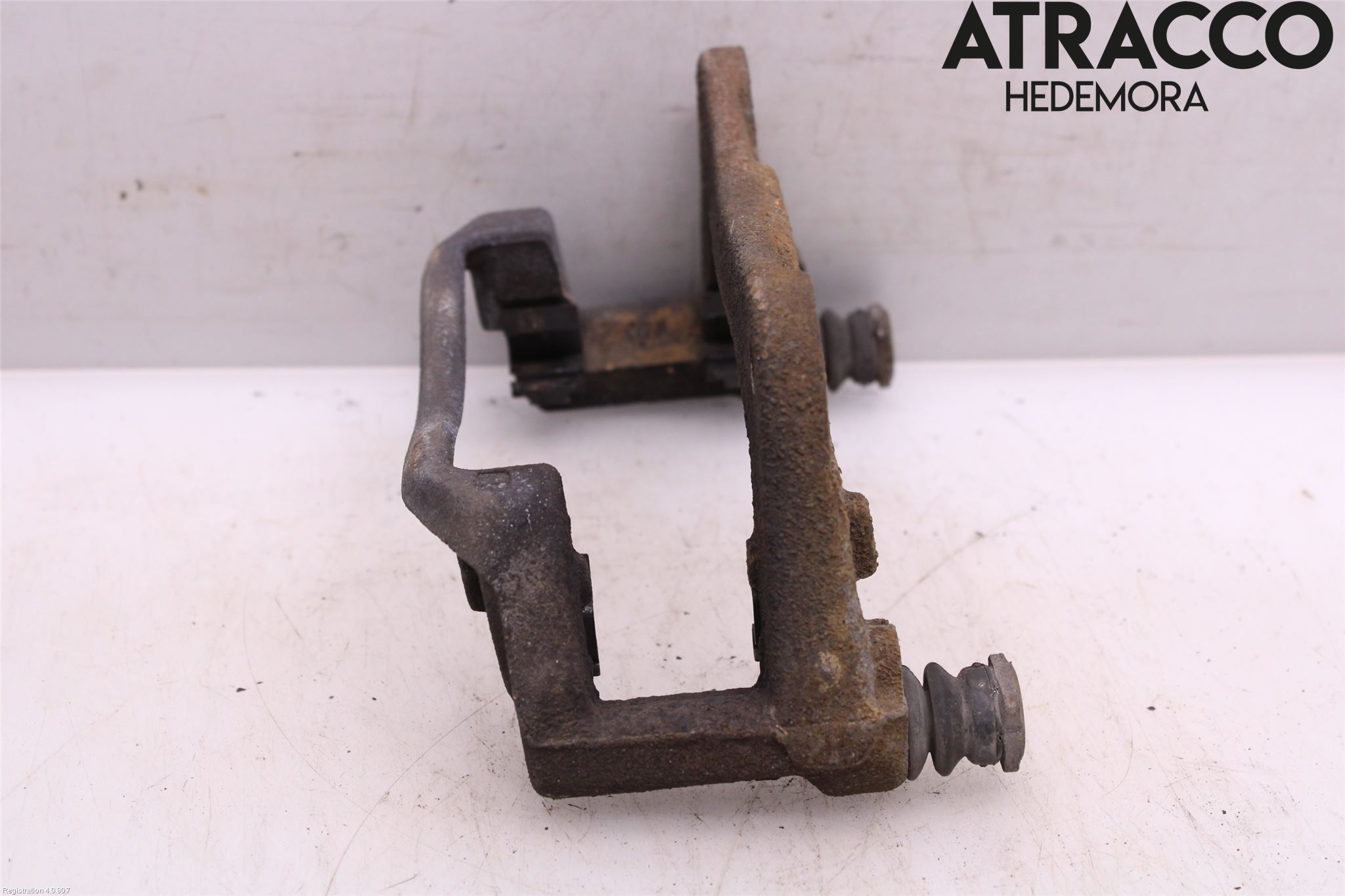 Toyota COROLLA 19- Bromsokshållare