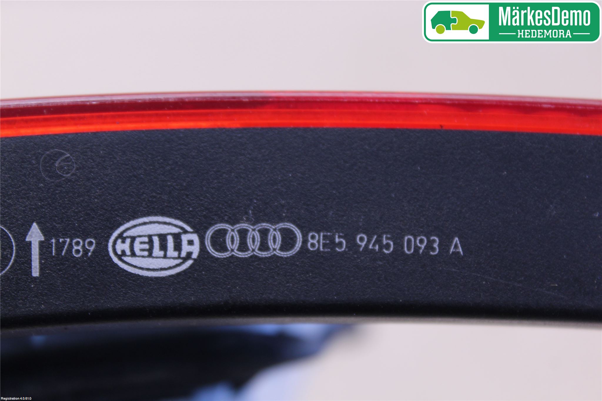 Audi A4/S4 05-07 Bakljus Lucka Vä