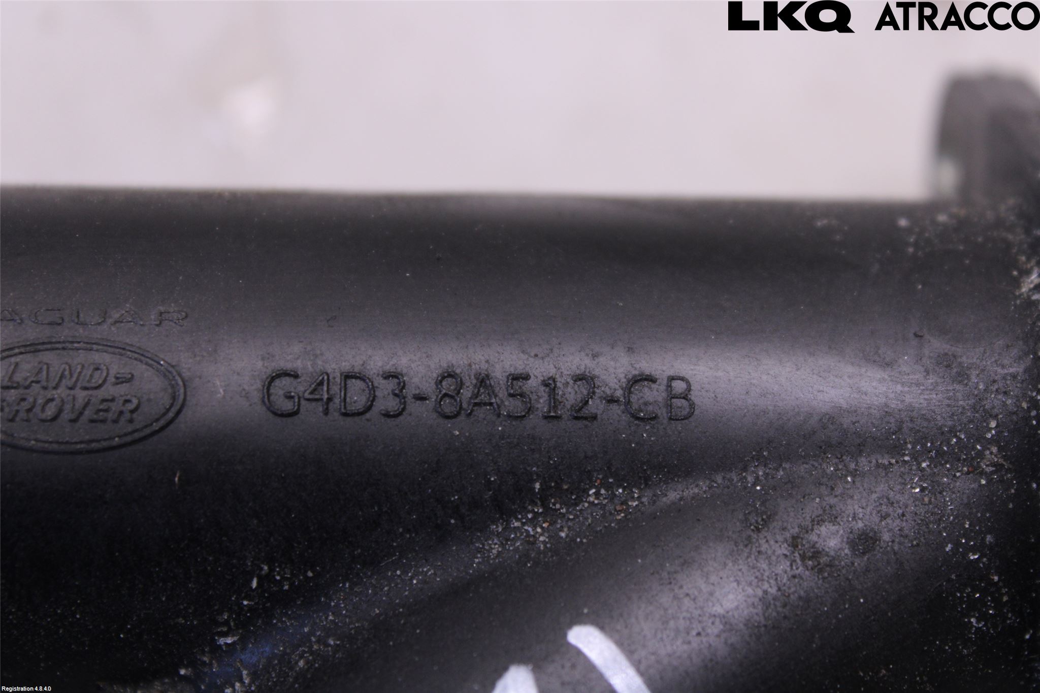 Jaguar E-PACE 17- Kylarslang Fäst På Motor