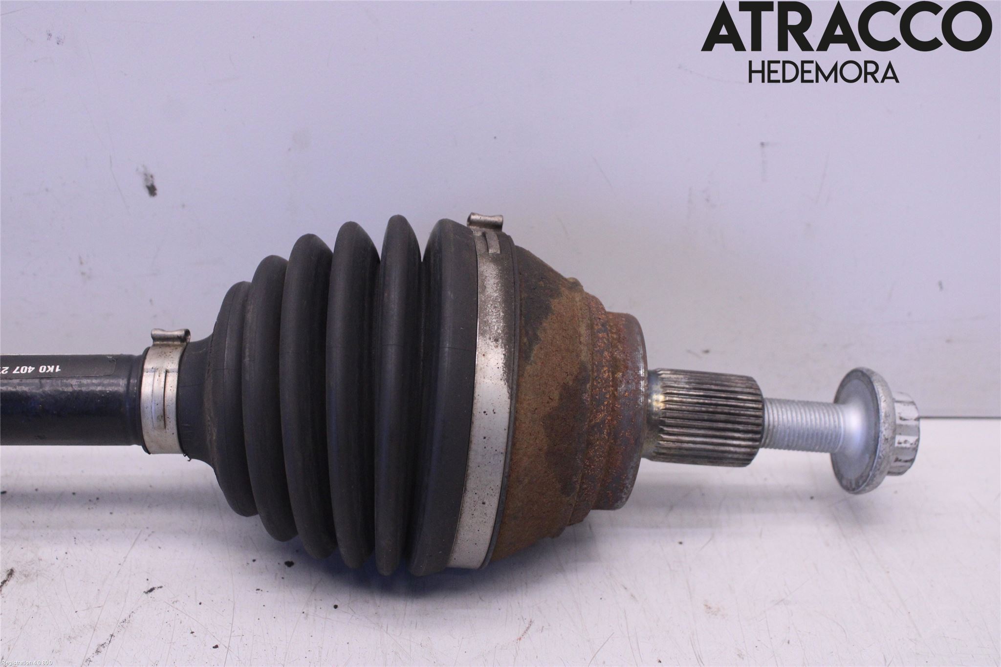Volkswagen VW CADDY 16-20 Drivaxel Fram Vänster