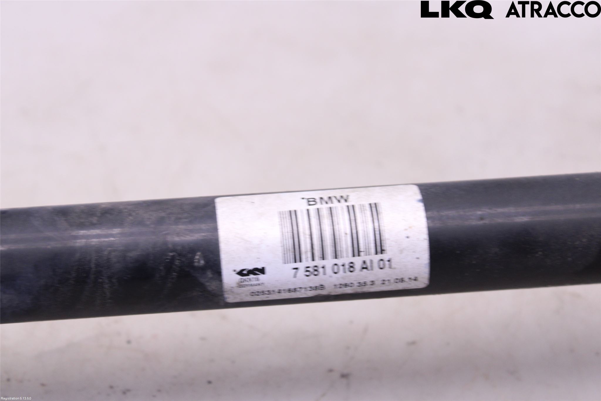 BMW 5 F10/F11/F18 09-17 Drivaxel Bak Höger