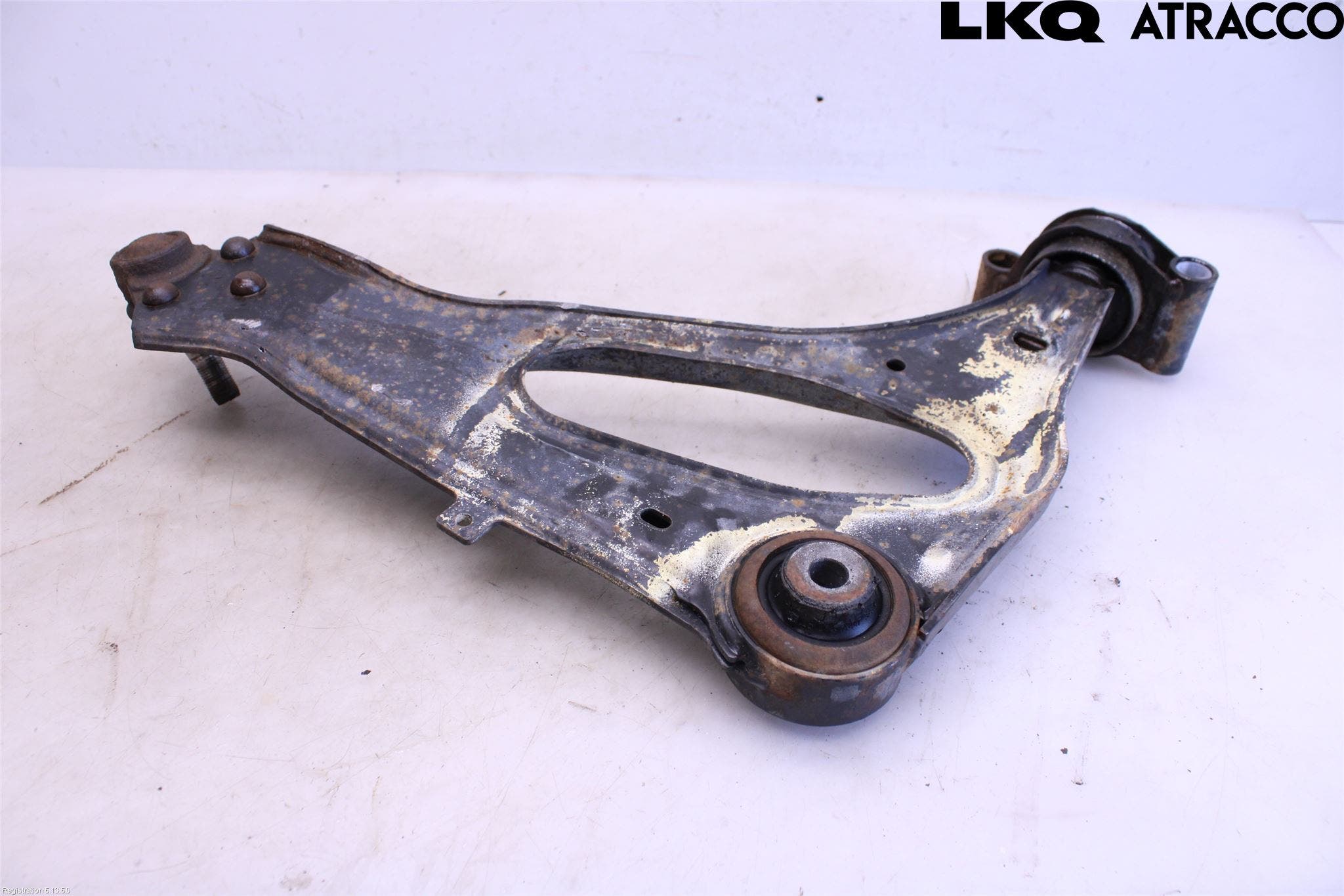 Mercedes-Benz MB VITO/V-KLASS (W640,W447,W448) 14- Bärarm Fram Undre Vä