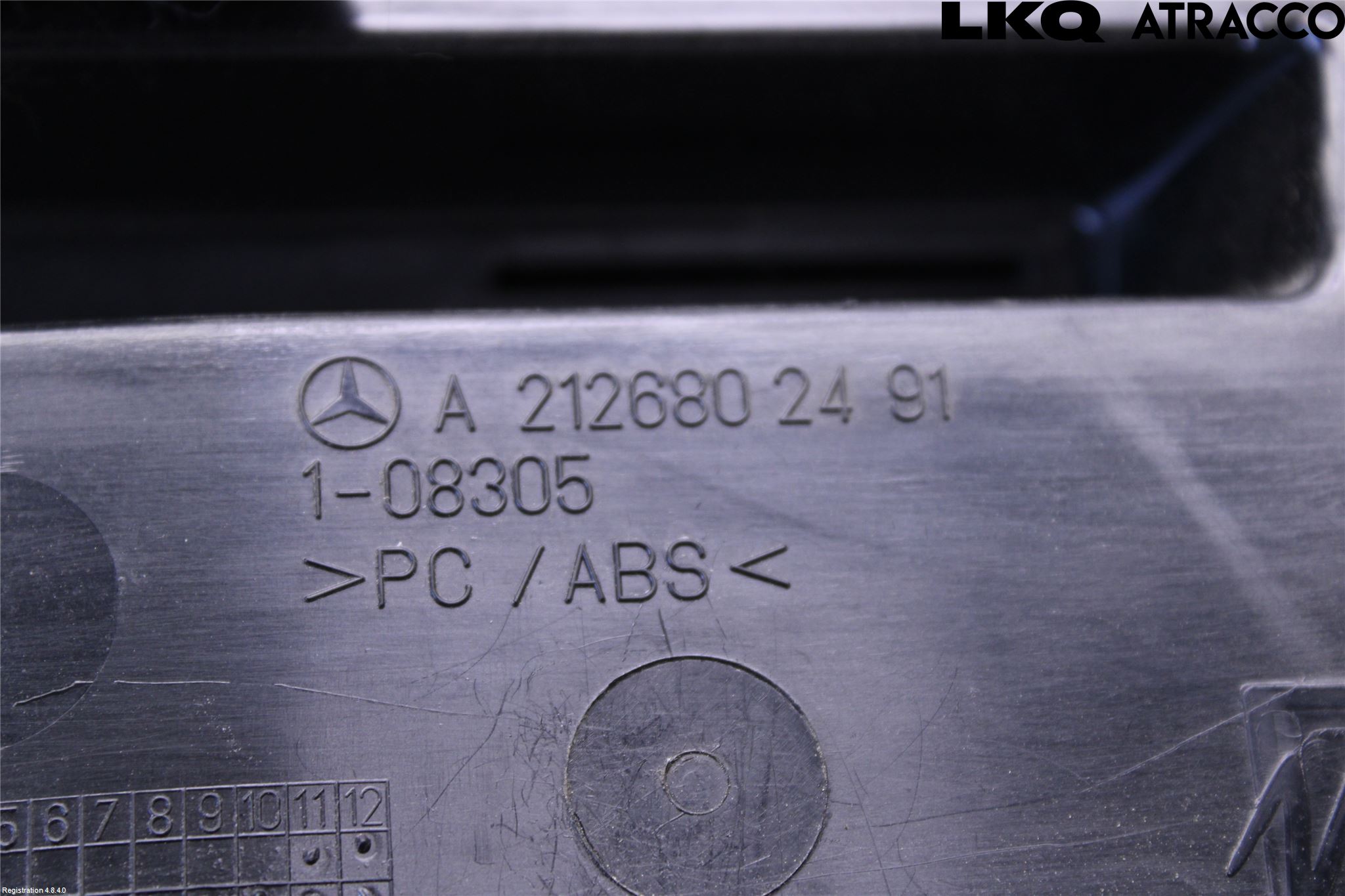 Mercedes-Benz MB E-KLASS (W212) 09-16 Handskfack