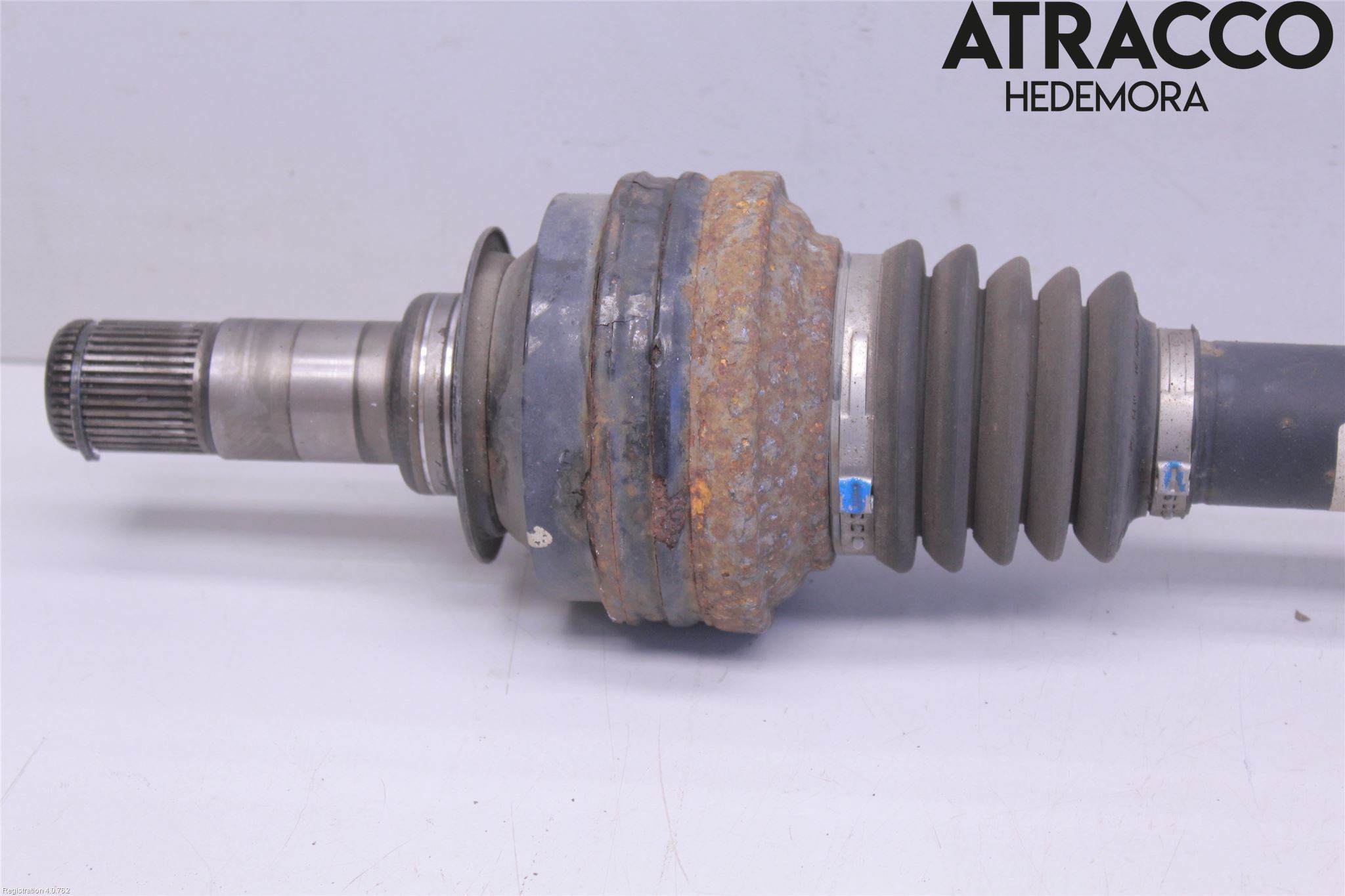 Porsche CAYENNE 03- Drivaxel Bak Vänster