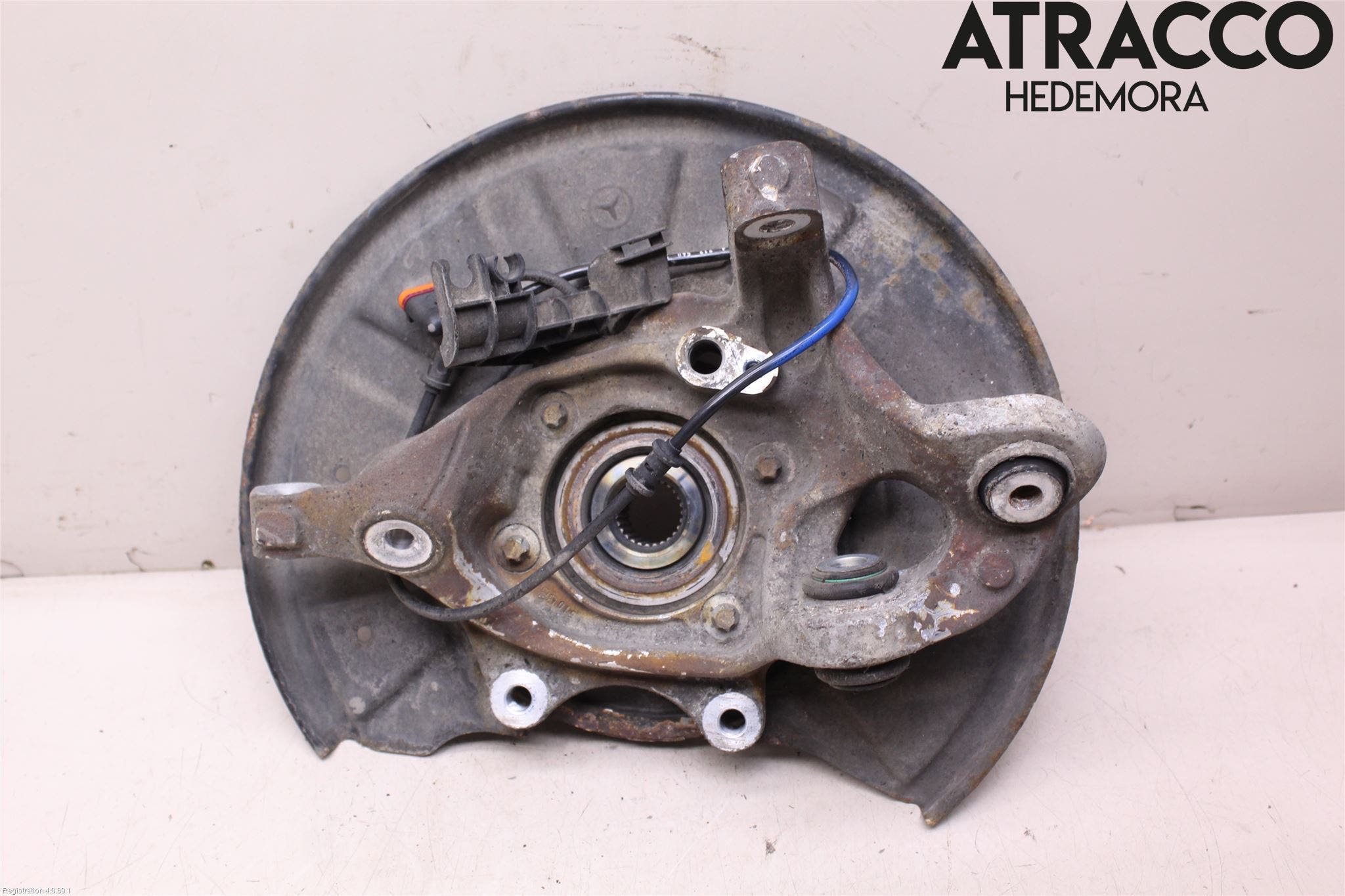 Mercedes-Benz MB E-KLASS (W212) 09-16 Hjullagerhus-Spindel Vä B