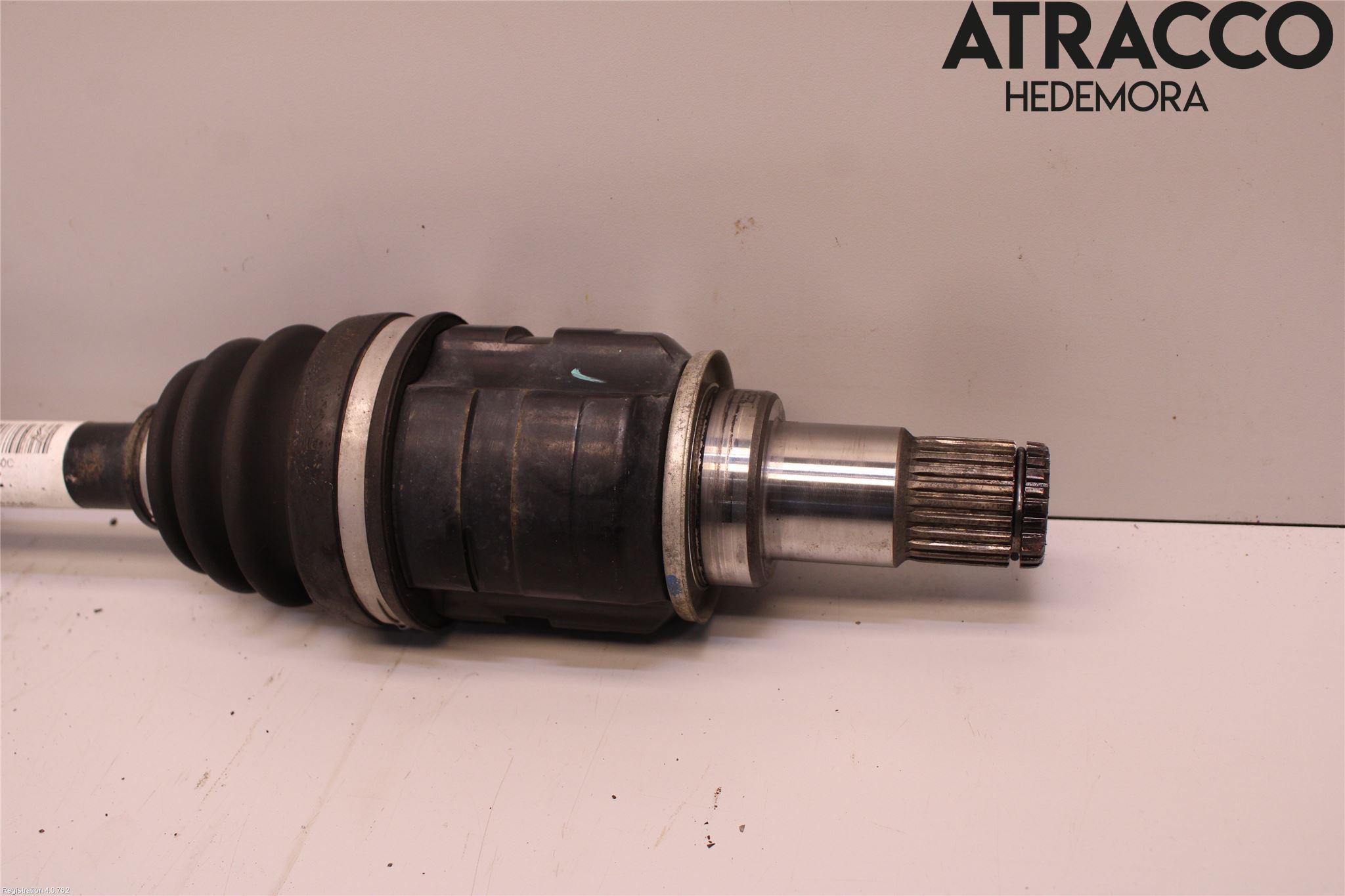 Toyota AURIS 13-19 Drivaxel Fram Vänster