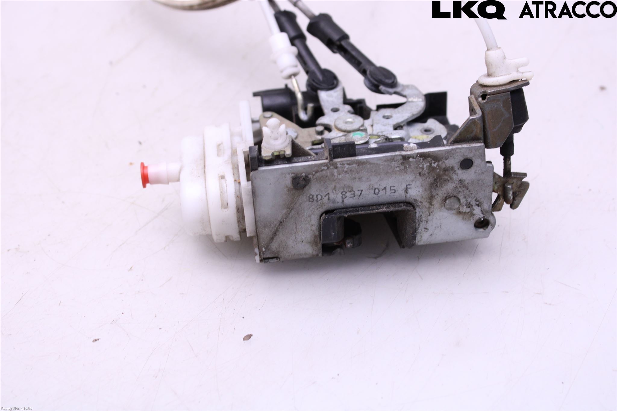 Audi A4/S4 94-99 Låskista-Dörrlås