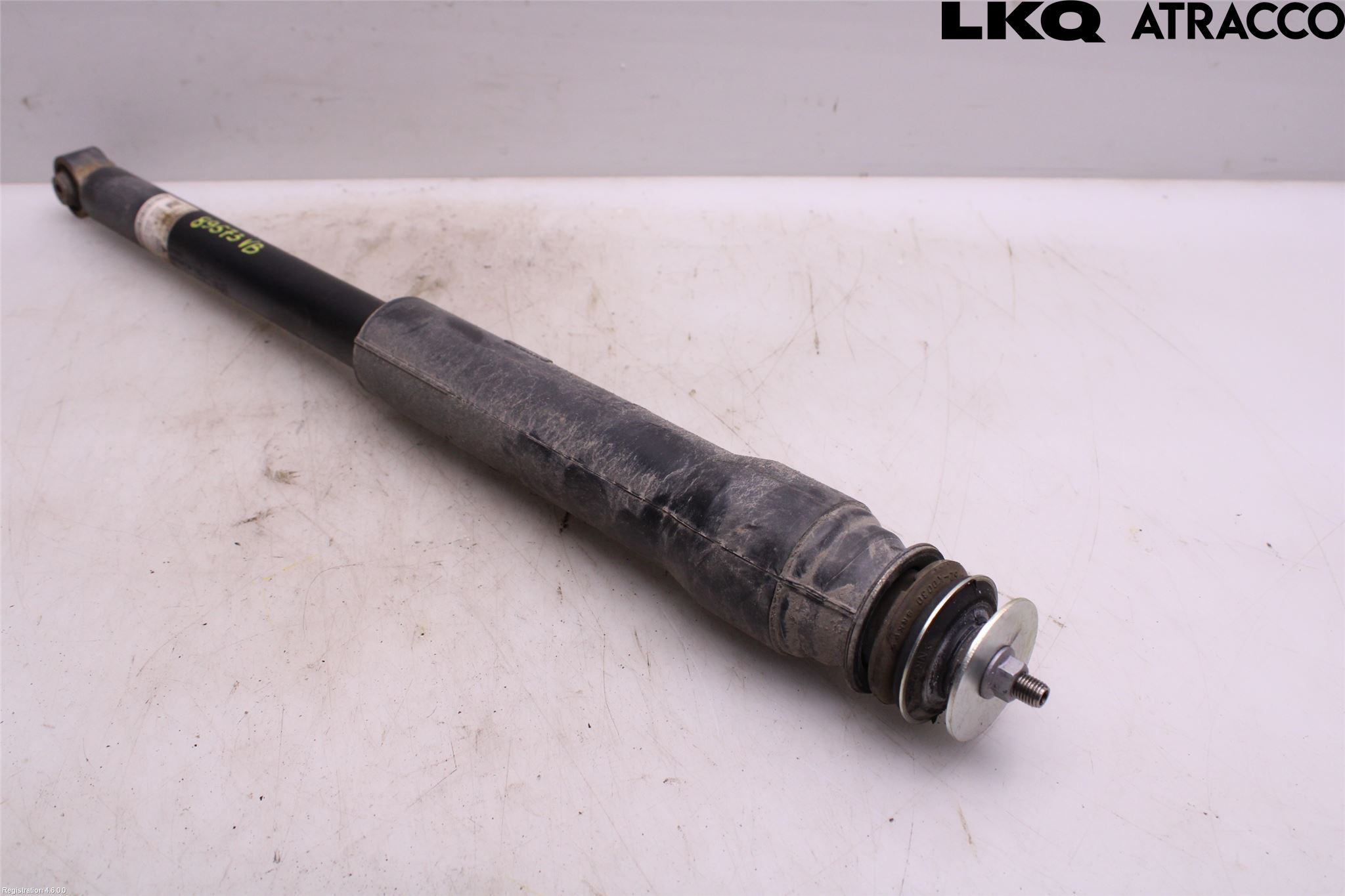 Toyota YARIS CROSS XP21 21- Stötdämpare Bak