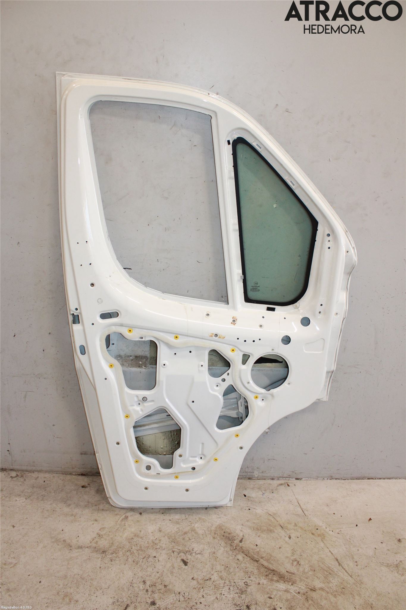 Husbil, husvagn HUSBIL CLASSIC Dörr Fram Vänster