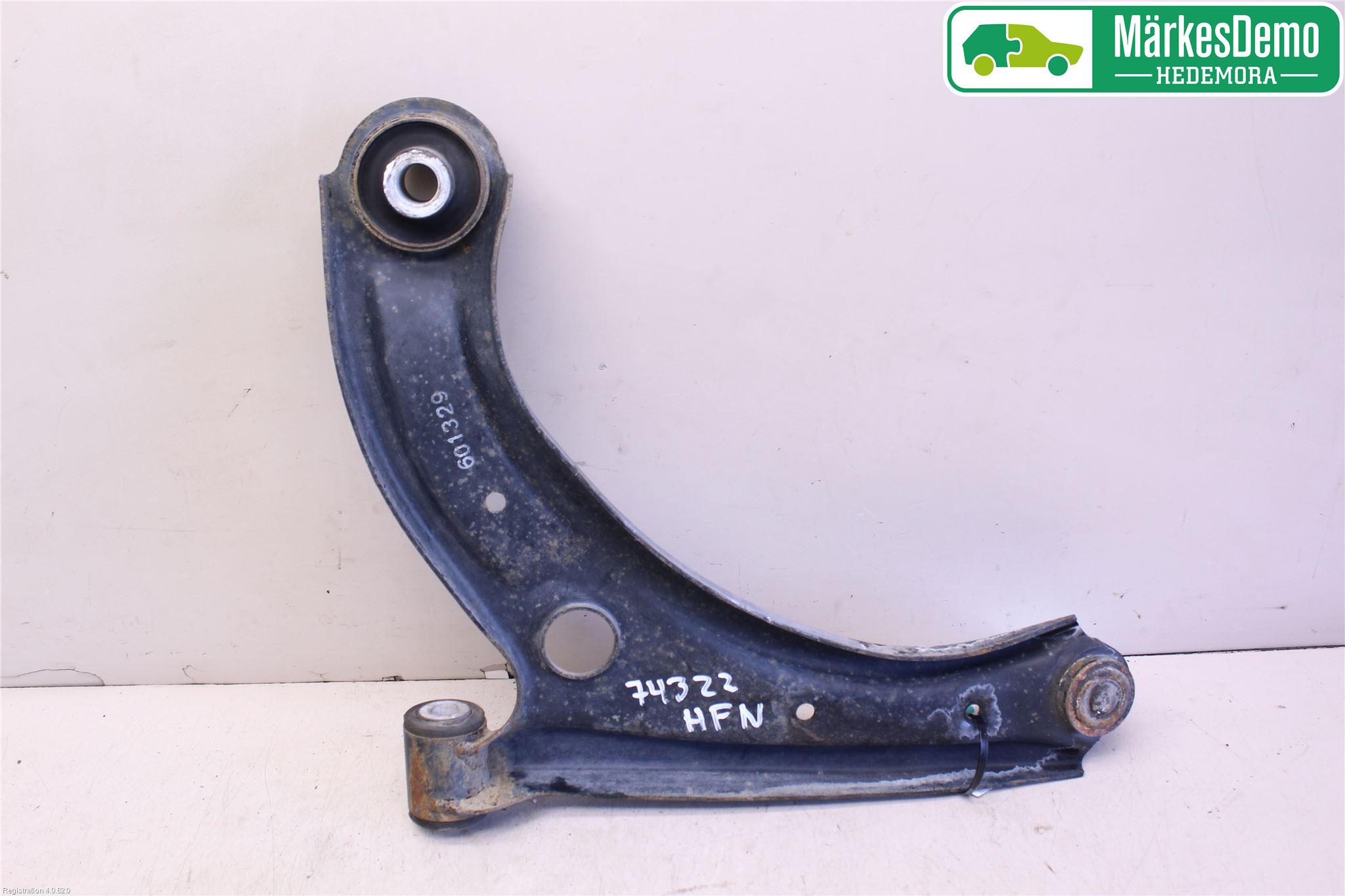 Suzuki SWIFT 17-24 Bärarm Fram Undre Hö