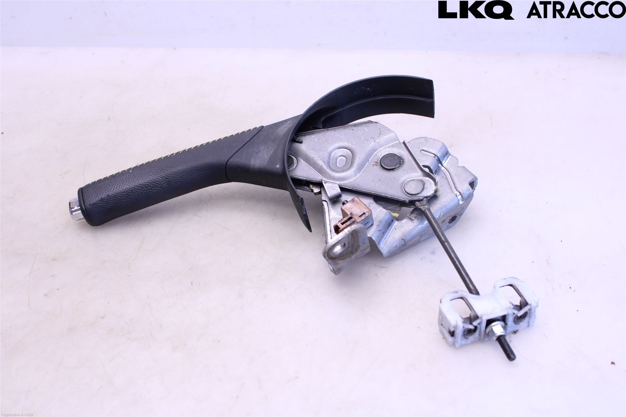Toyota YARIS XP130 12-14 Handbromsspak