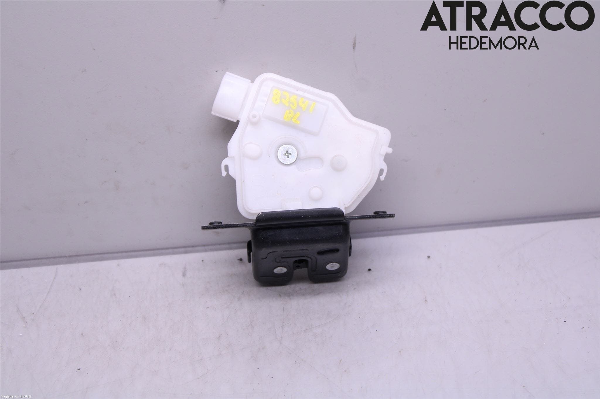 Toyota AURIS 13-19 Låskista Baklucka