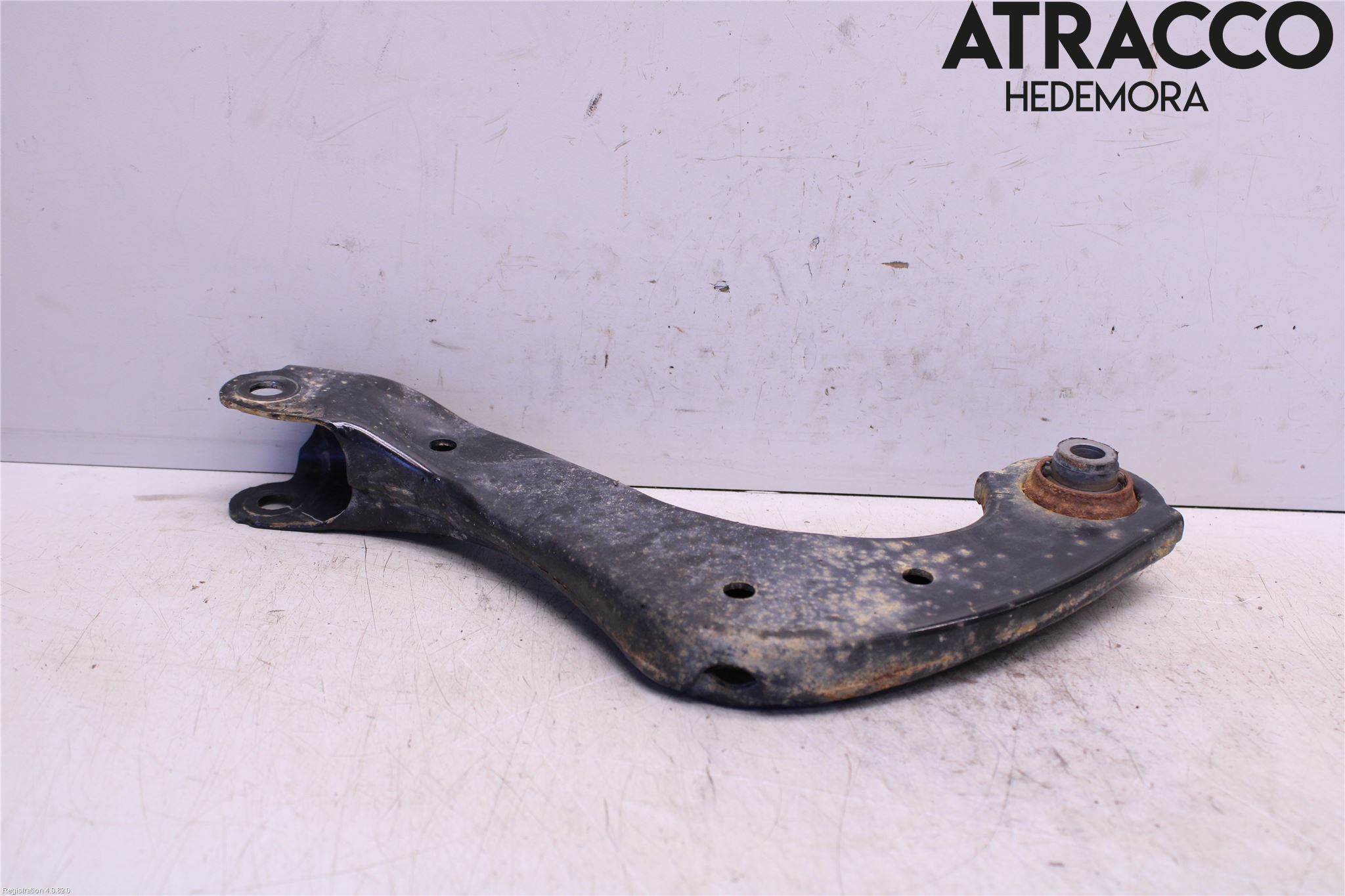 Toyota C-HR 16-23 Bärarm Bak Höger