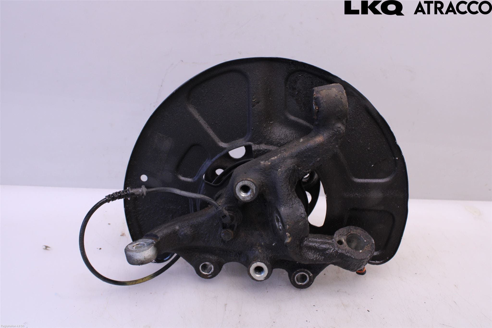 Mercedes-Benz MB E-KLASS (W212) 09-16 Styrspindel Lagerhus Vä