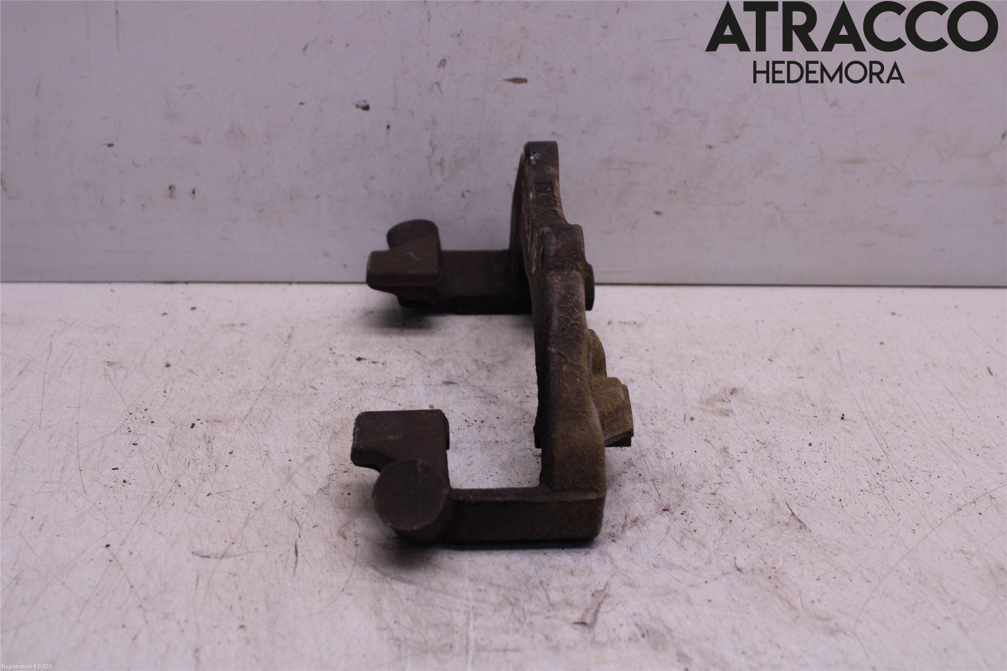 Ford ECOSPORT 17- Bromsokshållare