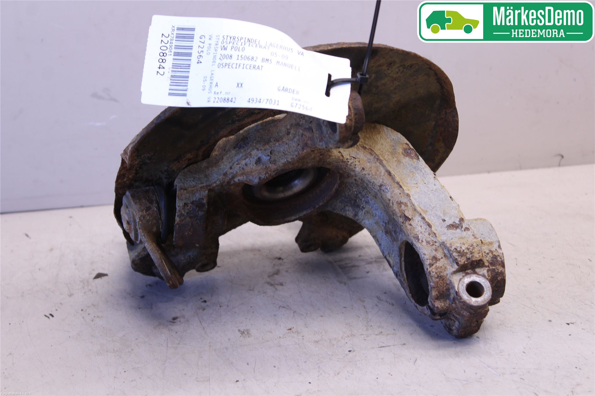 Volkswagen VW POLO 05-09 Styrspindel Lagerhus Vä
