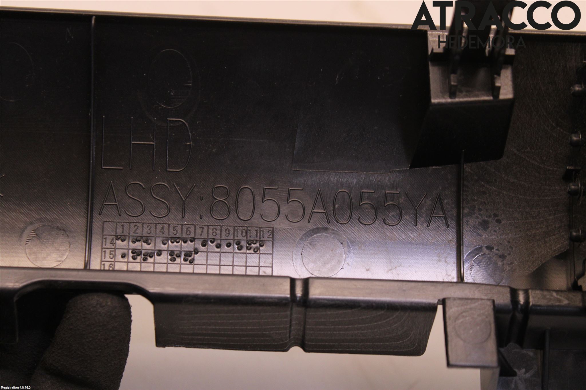 Mitsubishi OUTLANDER 13-21 Defrosterkanal-Munstycke