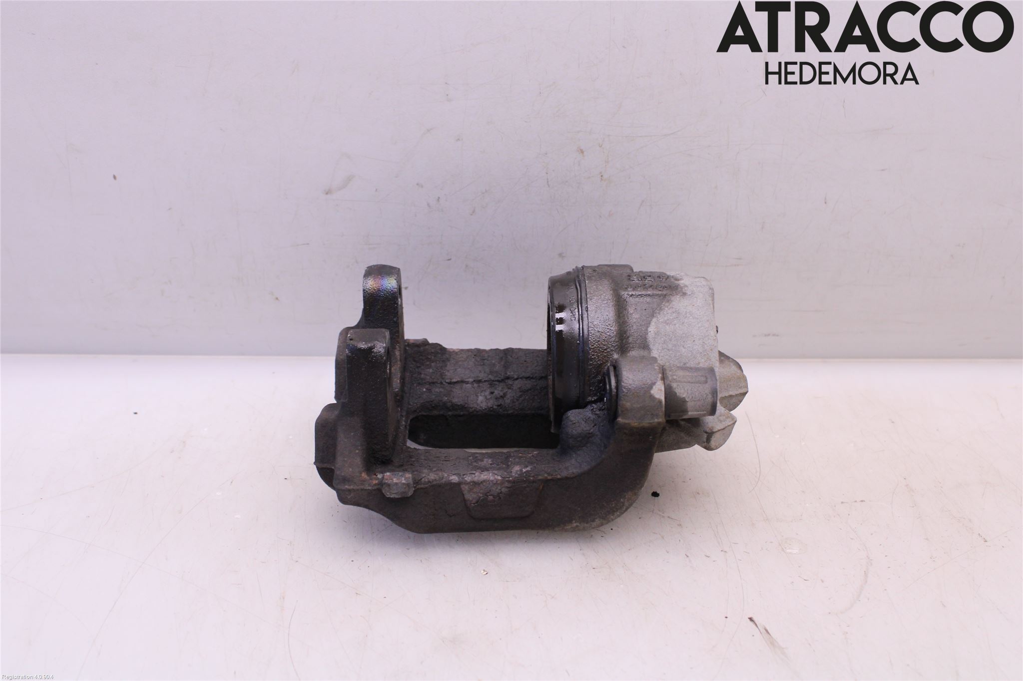 BMW 3 F30/F31/F80 12-19 Bromsok Fram Höger