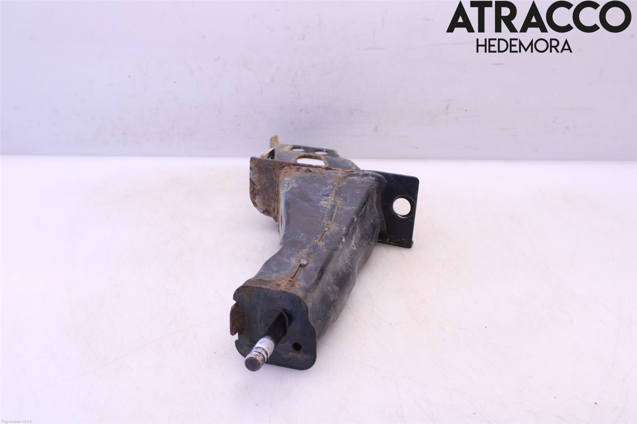 Volvo XC70 08-13 Stötfångarbärjärn Fram