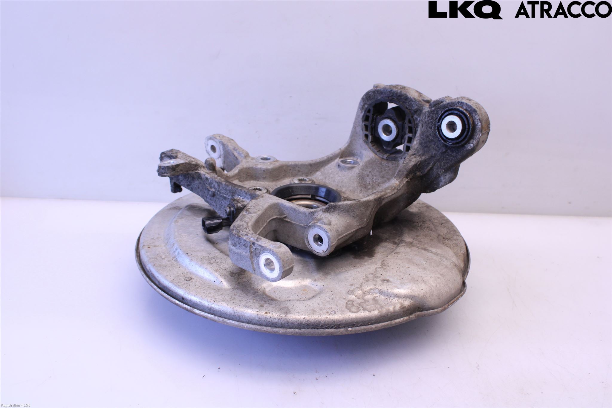 Volvo XC60 18- Hjullagerhus-Spindel Vä B