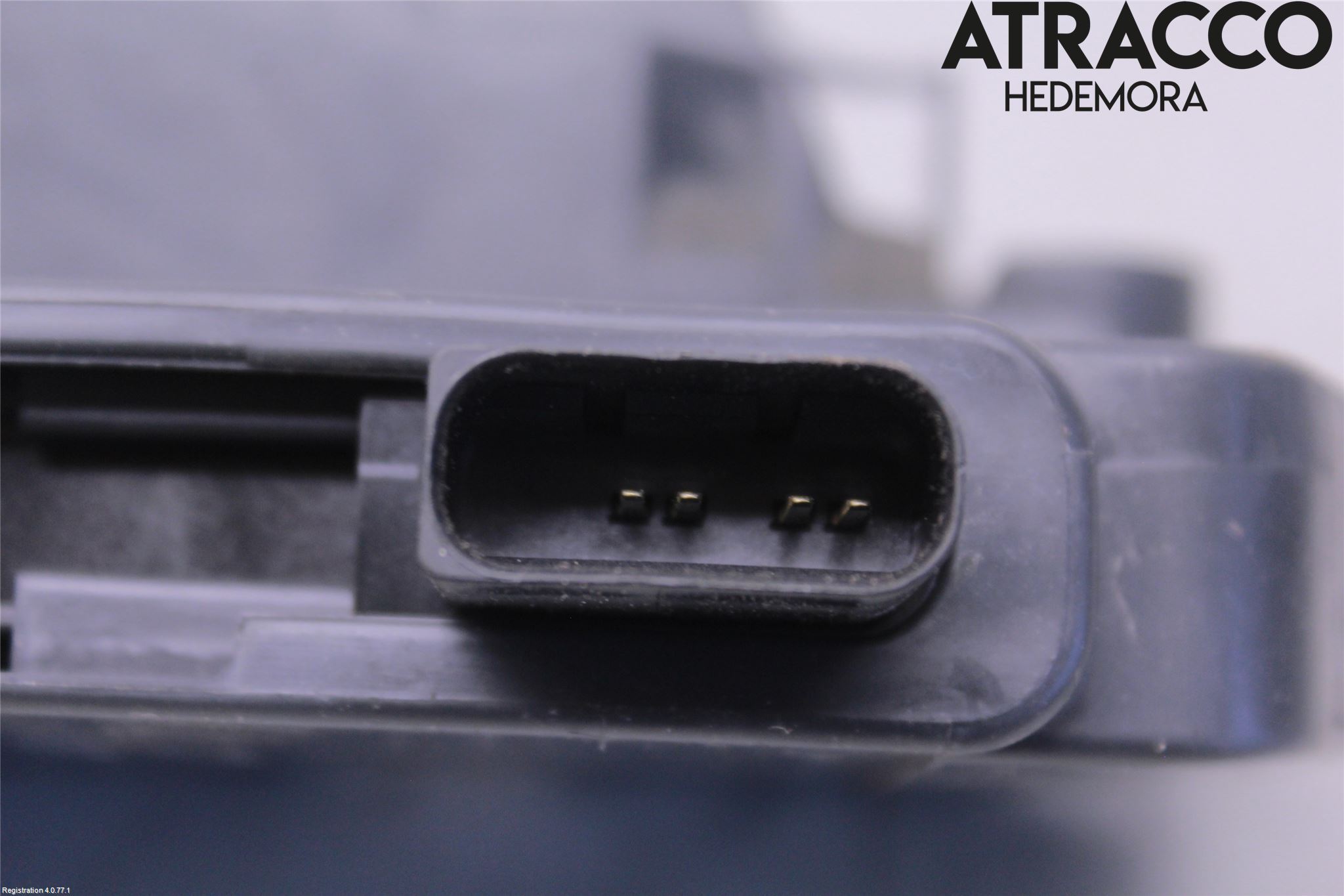 Iveco DAILY 14->> Låskista-Dörrlås