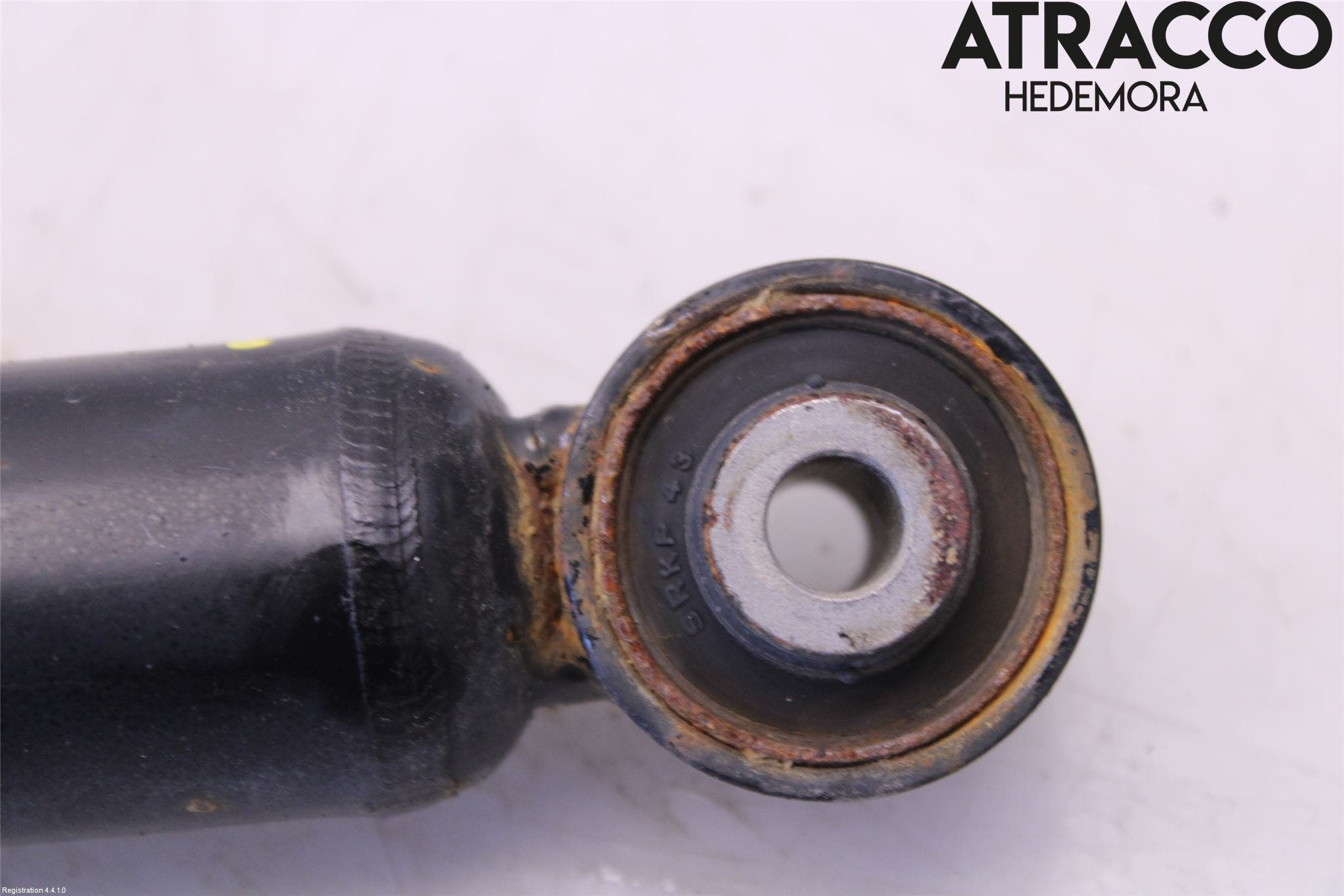 Toyota YARIS XP21 20- Stötdämpare Bak