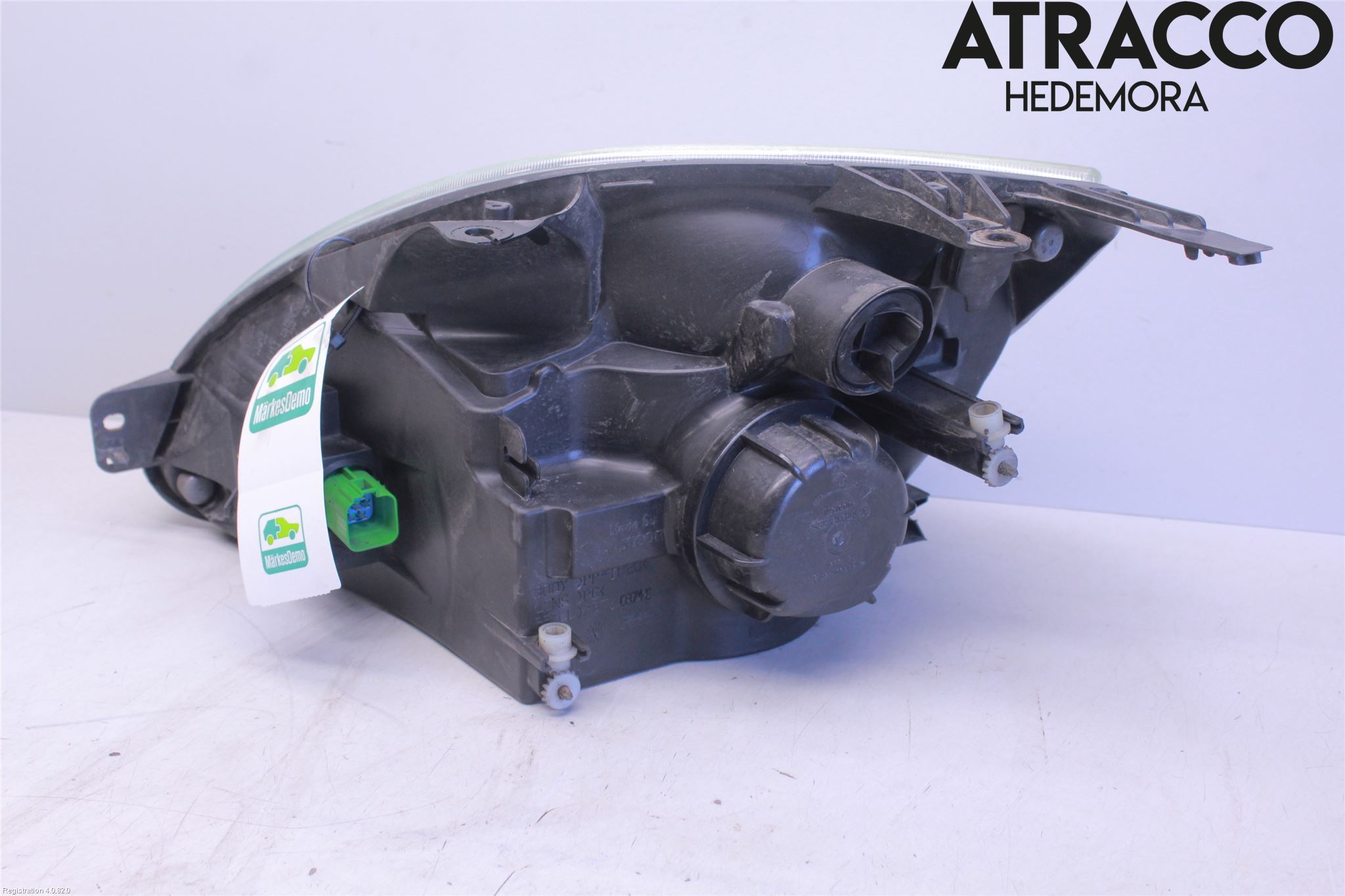 Ford FIESTA     02-05 Strålkastare Höger