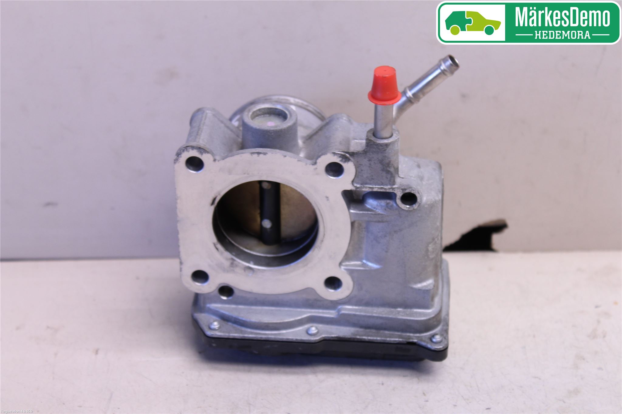 Toyota COROLLA 02-07 Injspjällhus