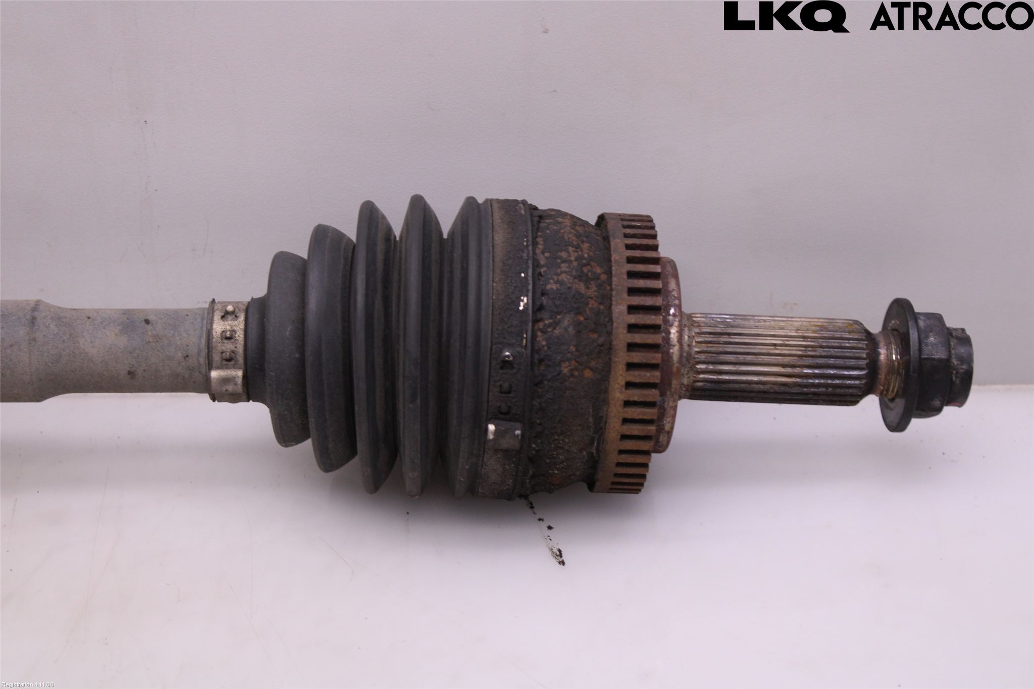 Hyundai i40 08-15 Drivaxel Fram Höger