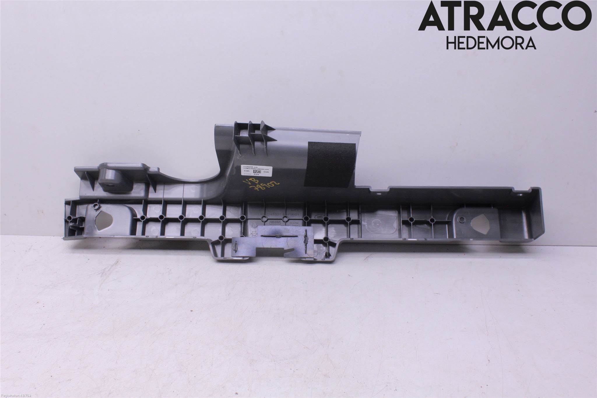 Landrover DEFENDER (L663) 20- Inredning Sidoklädsel