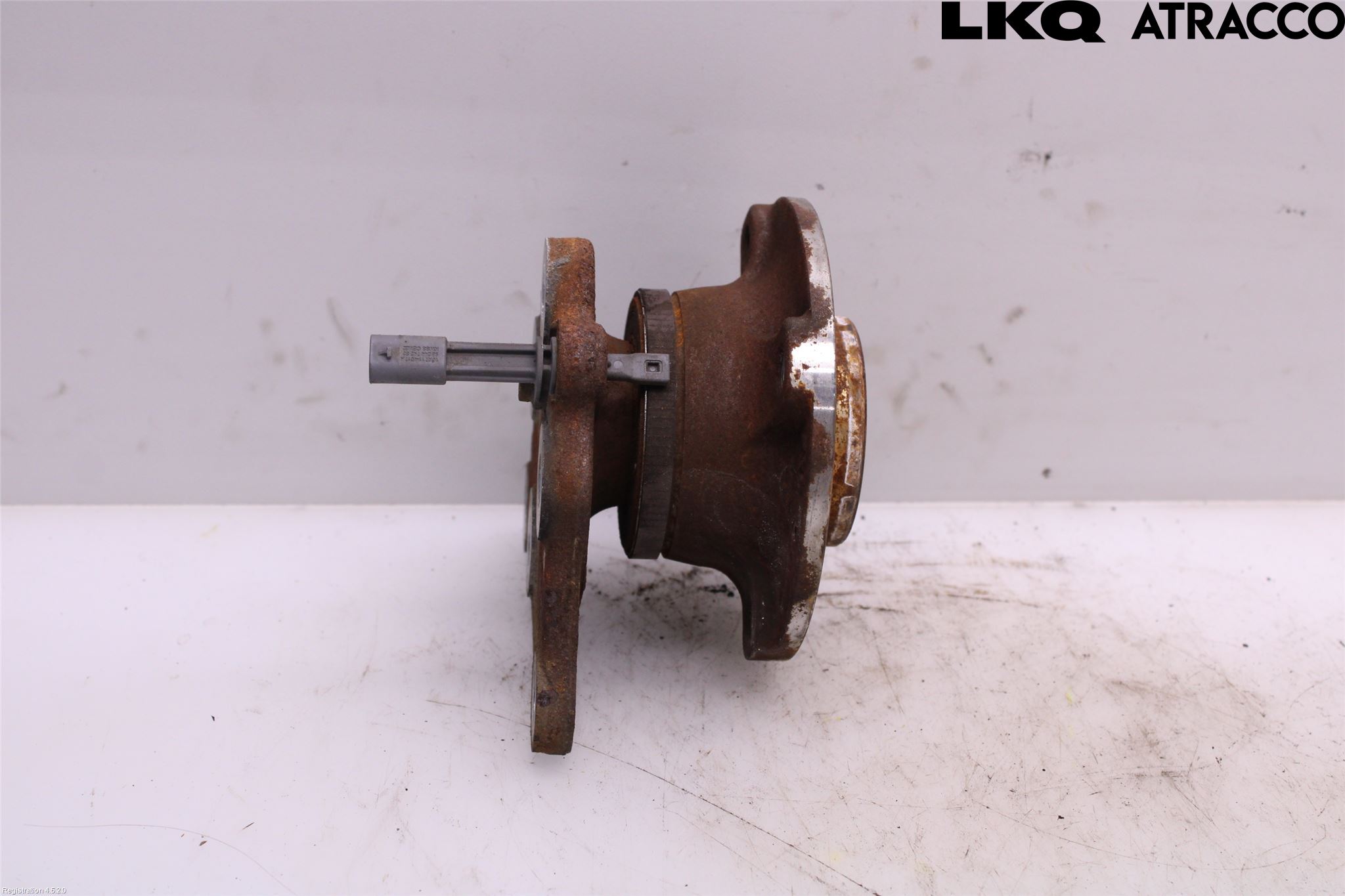 Peugeot 2008/E-2008 20- Nav Bak