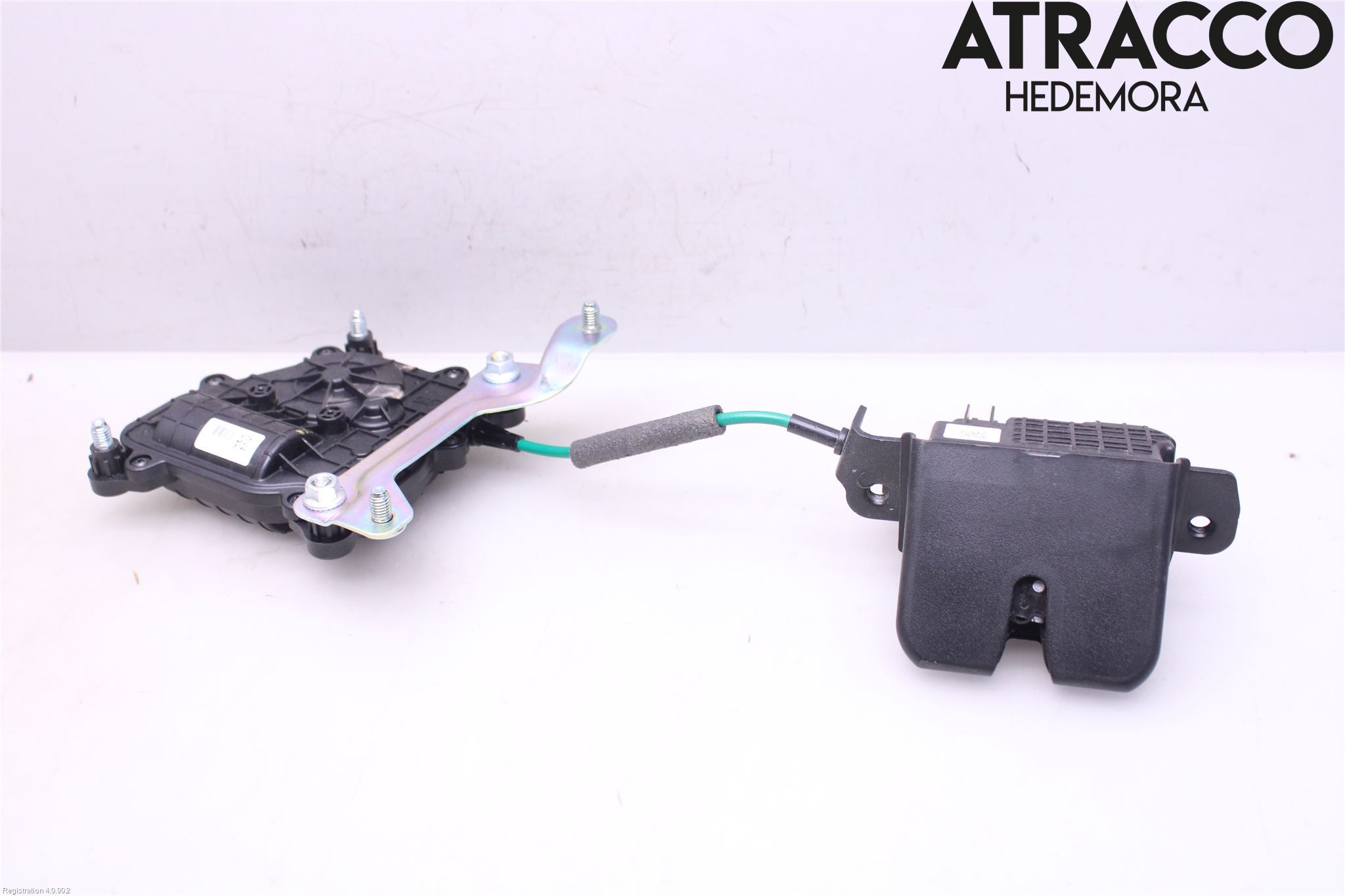 Kia SPORTAGE (QL) 16-21 Låskista Baklucka