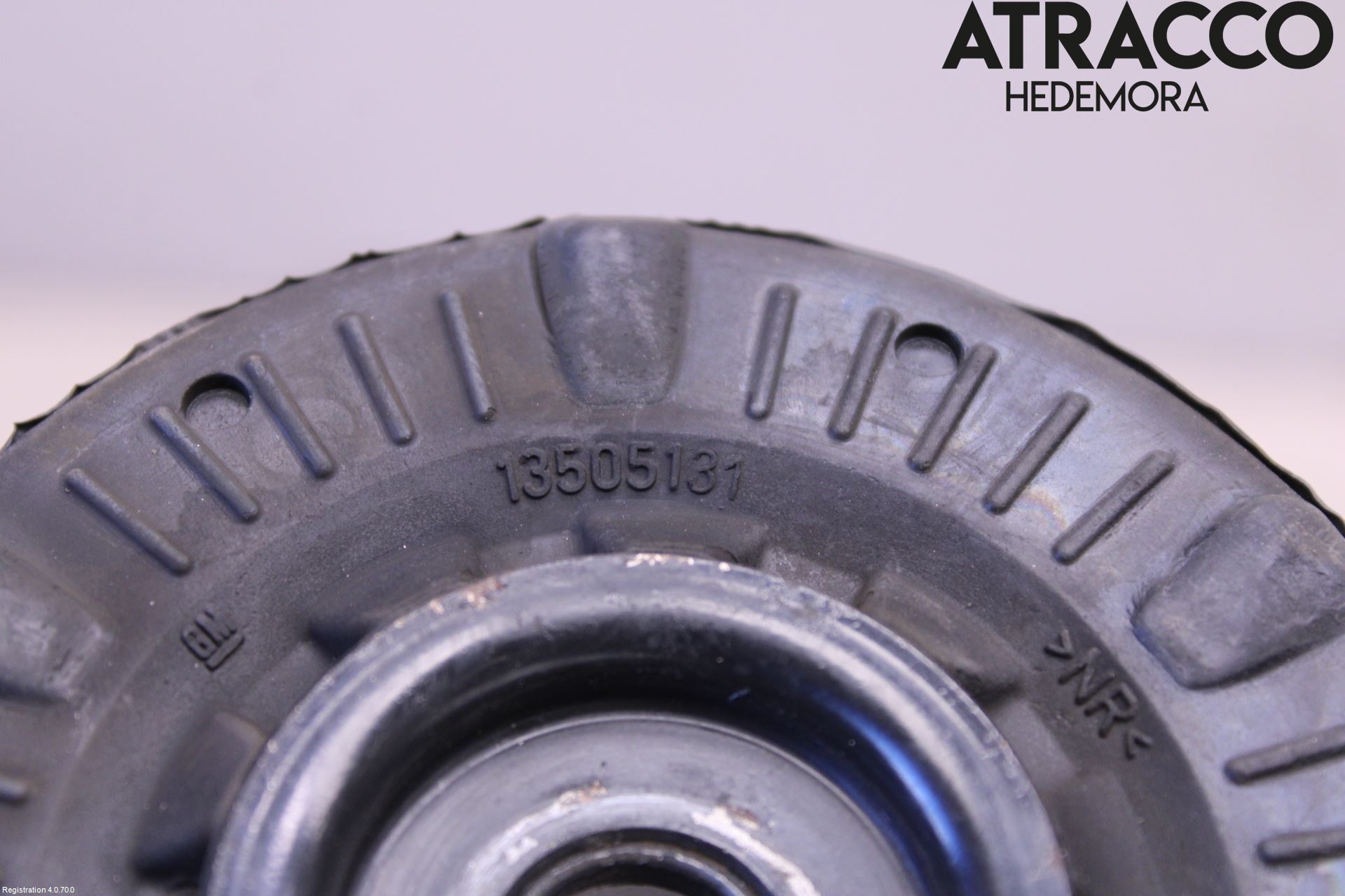 Opel ASTRA J 10-15 Fjäderbenslager Fram