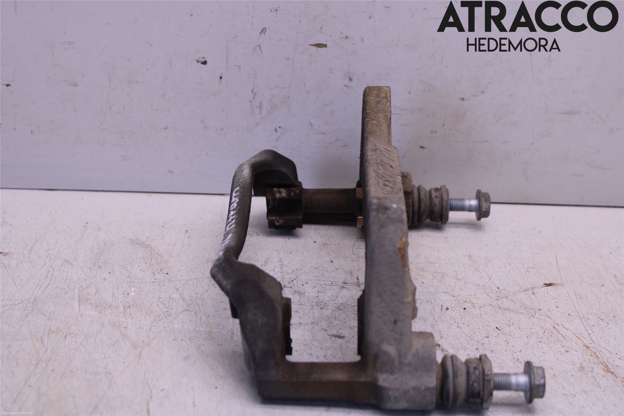 Toyota COROLLA 19- Bromsokshållare