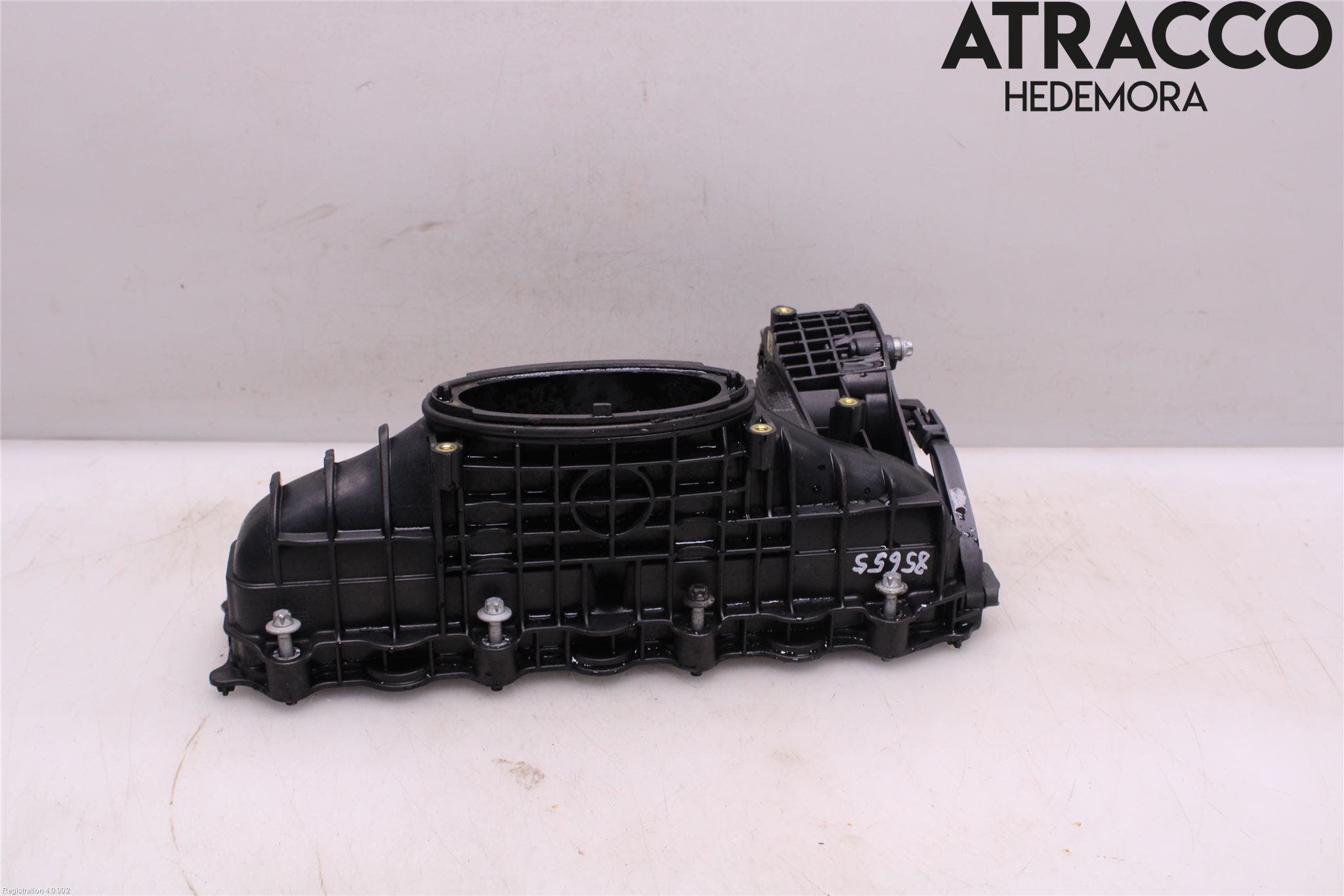 Mercedes-Benz MB C-KLASS (W204) 07-15 Grenrör Insug