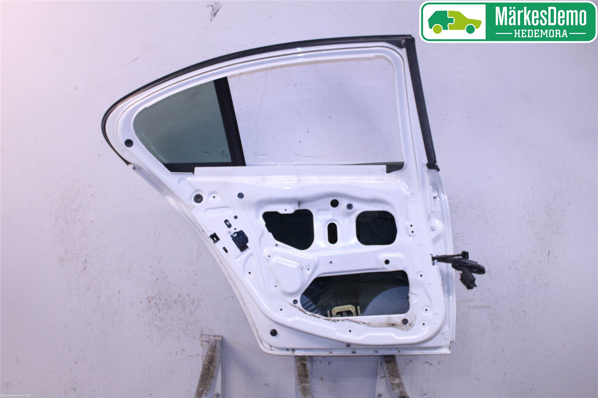 BMW 5 F10/F11/F18 09-17 Dörr Bak Vänster