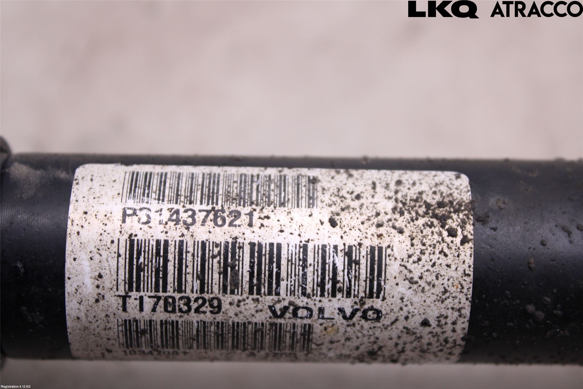 Volvo V90 CROSS COUNTRY 17->> Drivaxel Fram Höger