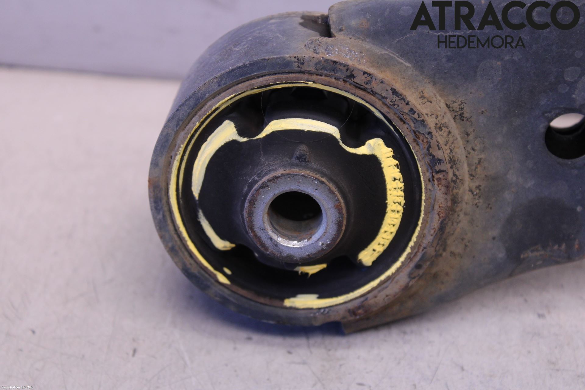 Hyundai ix35 Bärarm Fram Undre Vä