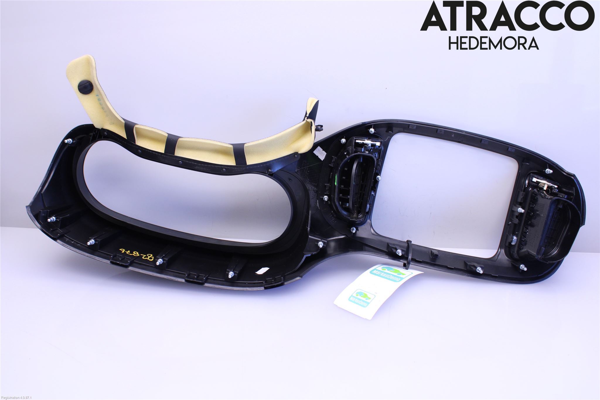 Fiat 500L 13-19 Instrument-Radio Sarg