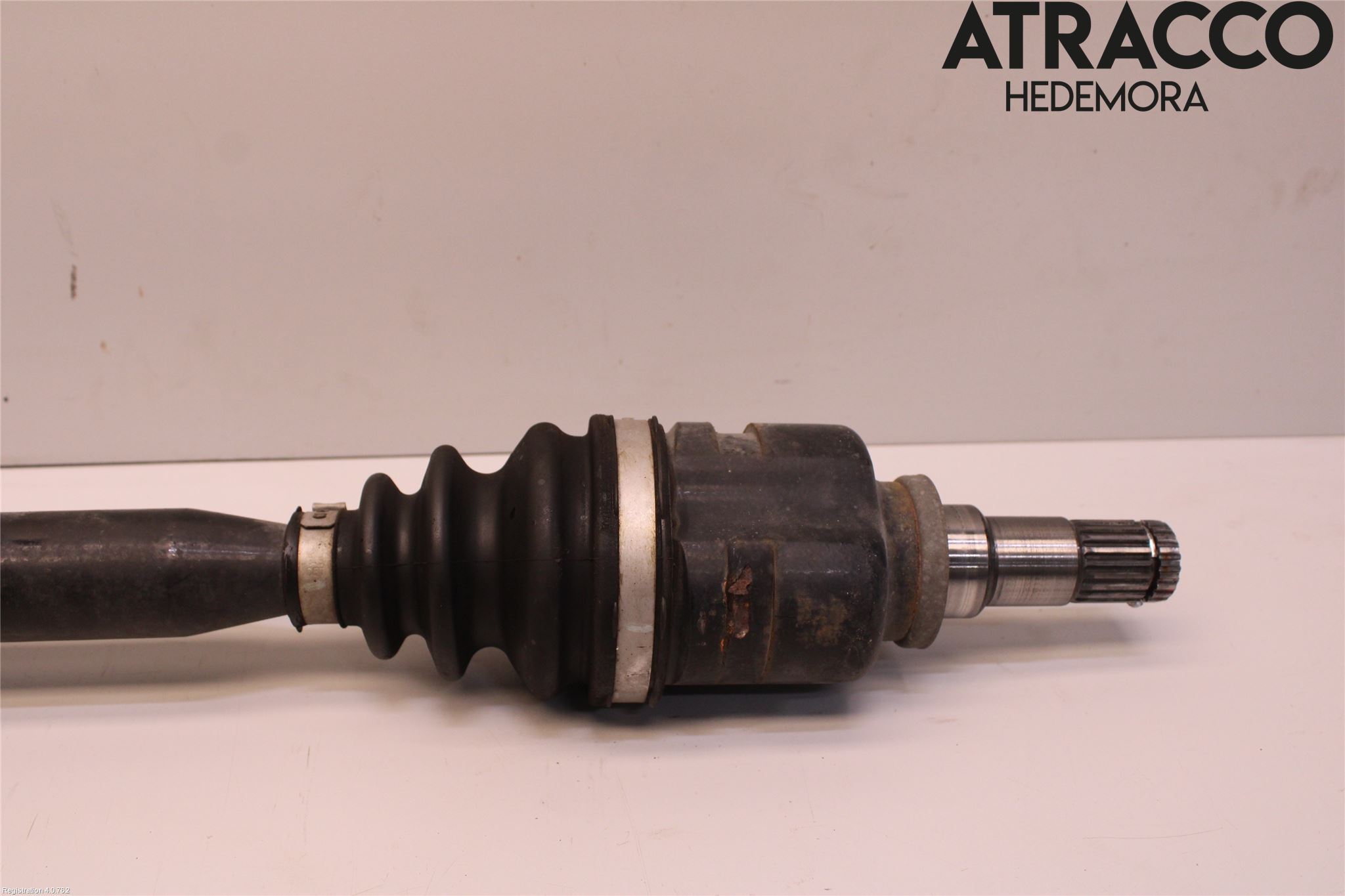 Toyota AVENSIS 09-15 Drivaxel Fram Höger