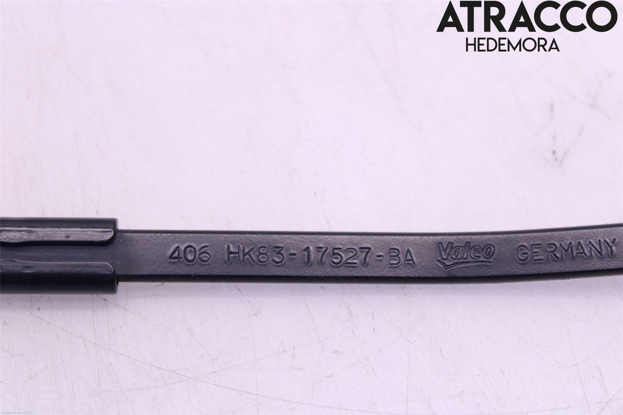 Jaguar F-PACE Torkararm Armar Vindruta