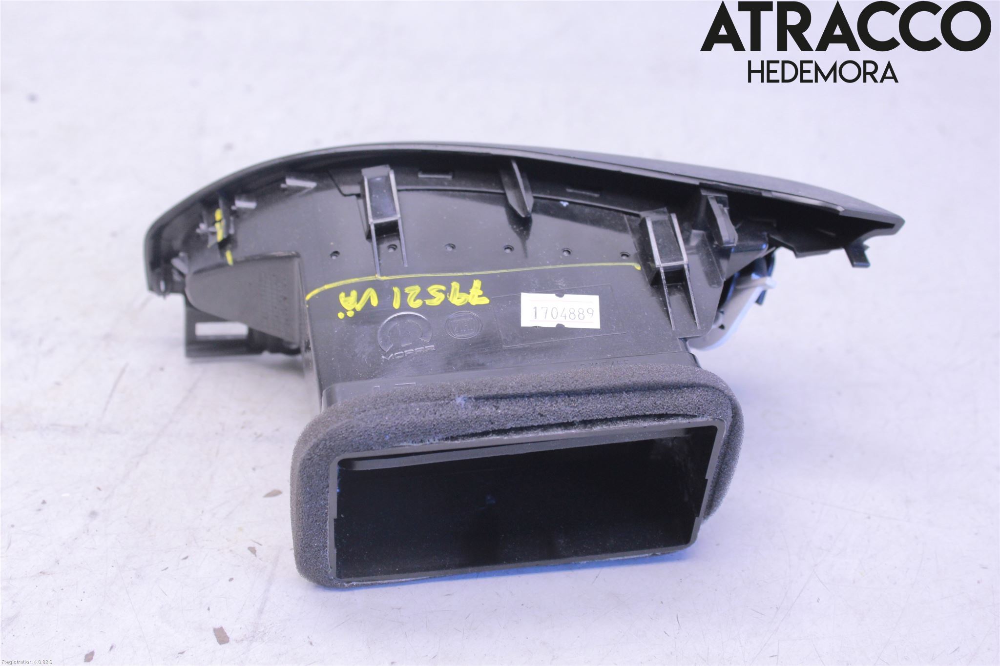 Fiat TIPO/CROSS 16- Defrosterkanal-Munstycke